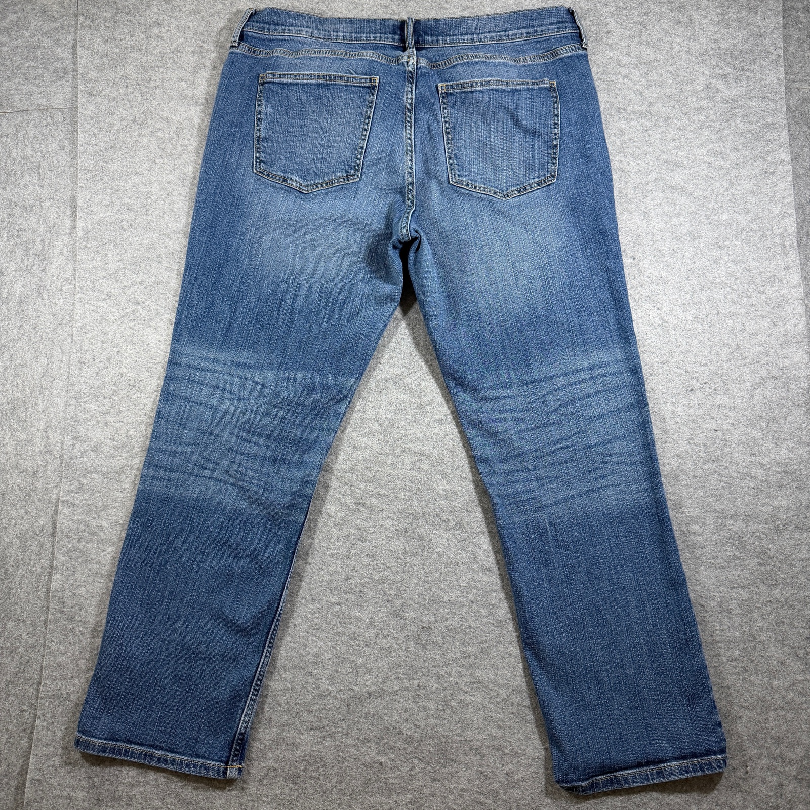 Banana Republic Girlfriend Jeans Womens M (33x27) Blue Denim Distressed Stretch thumbnail 2
