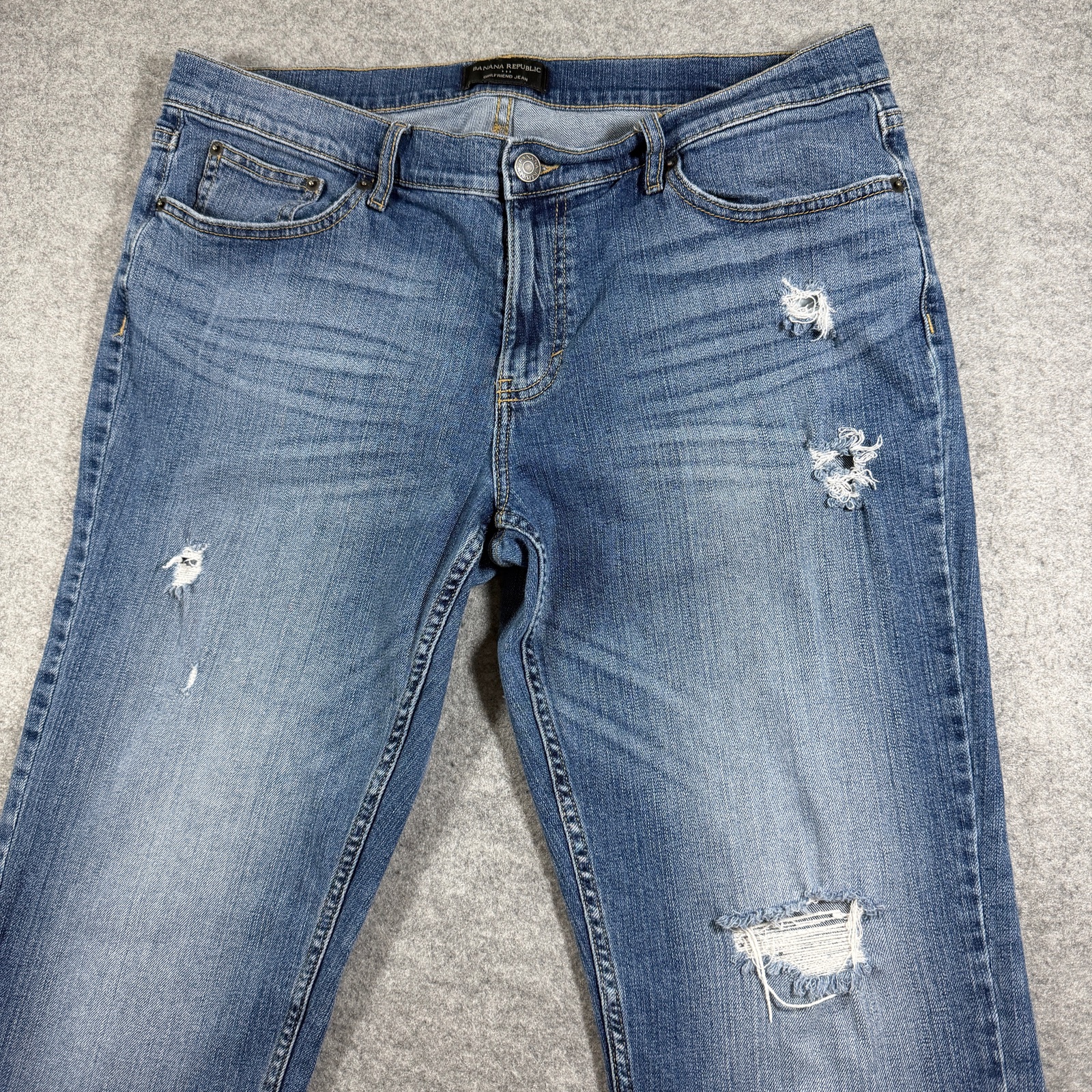 Banana Republic Girlfriend Jeans Womens M (33x27) Blue Denim Distressed Stretch thumbnail 4