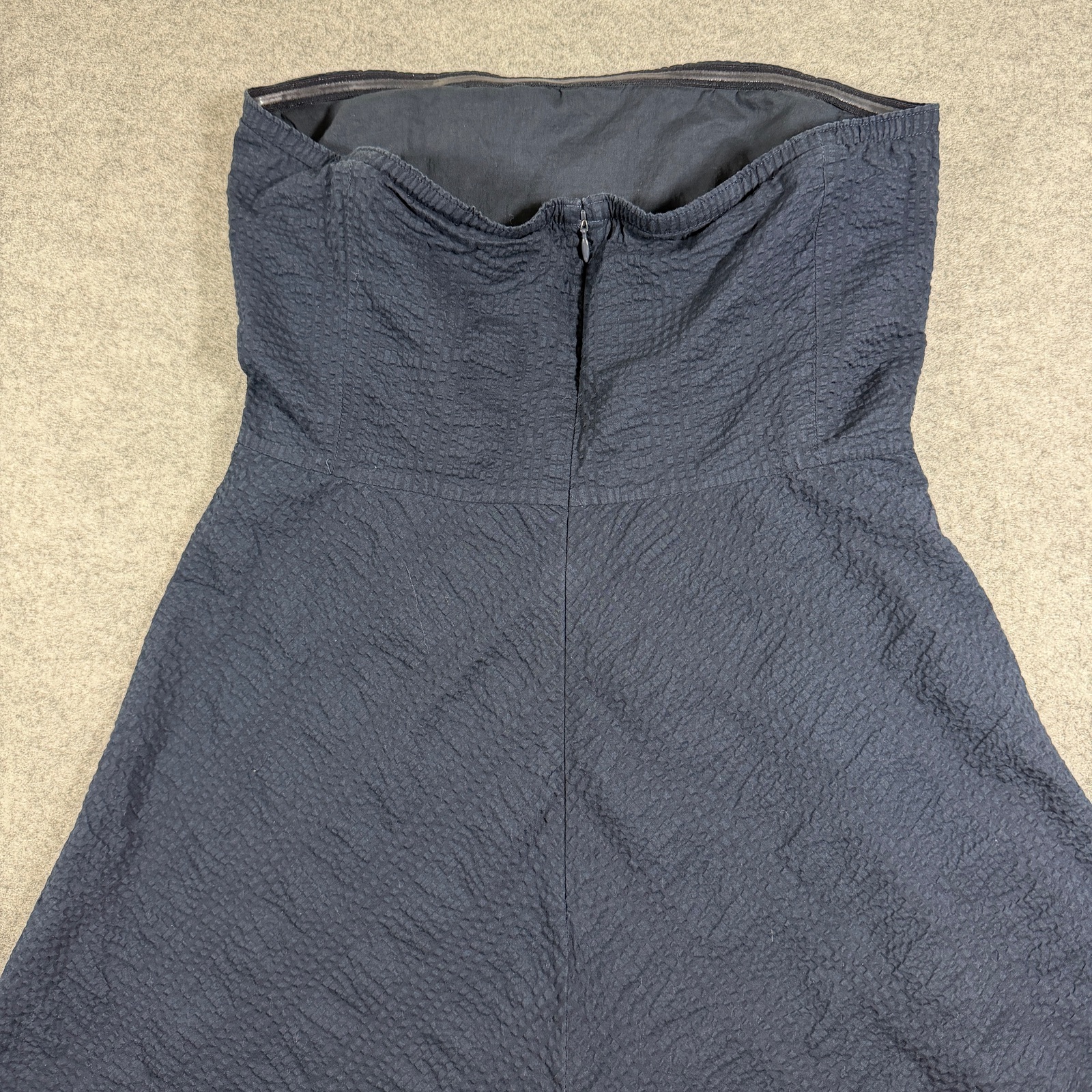 J.Crew Strapless Dress Womens 8 Navy Cotton Seersucker Sweetheart Midi Flare thumbnail 3