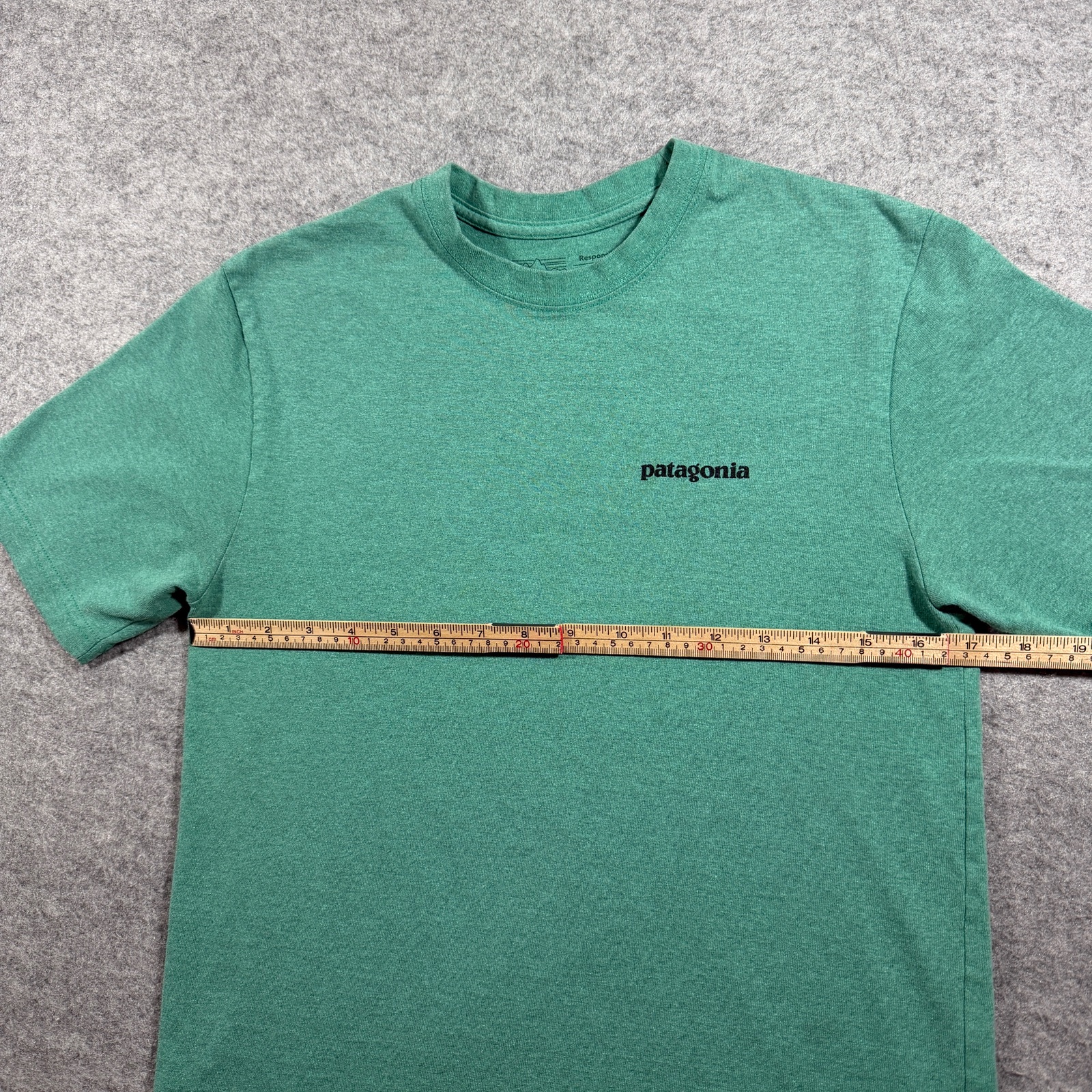 Patagonia P-6 Logo T Shirt Unisex XS Heather Green Mountain Graphic Cotton Tee thumbnail 6