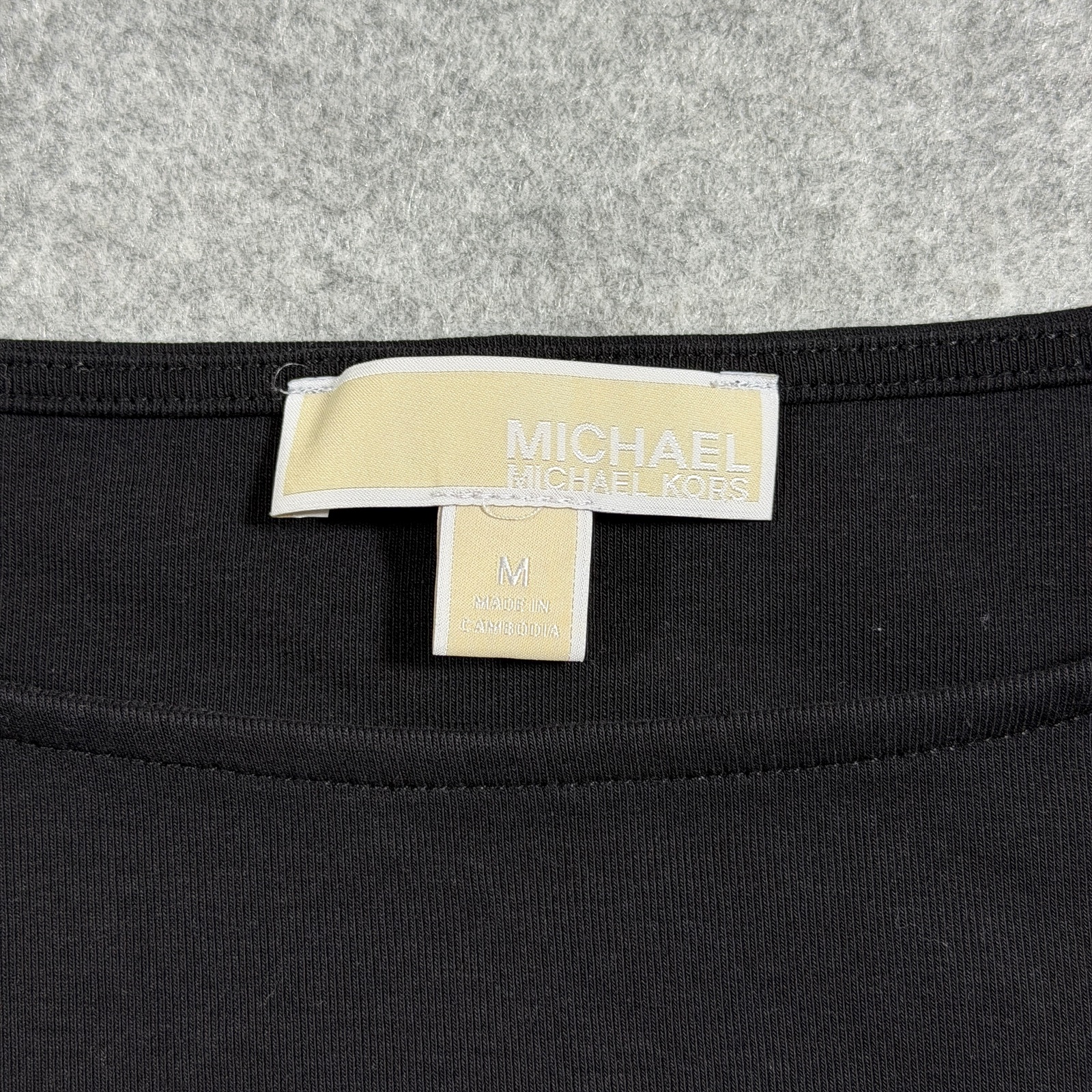 Michael Michael Kors Top Womens M Black Boat Neck Roll-Tab Logo Button Fitted thumbnail 4