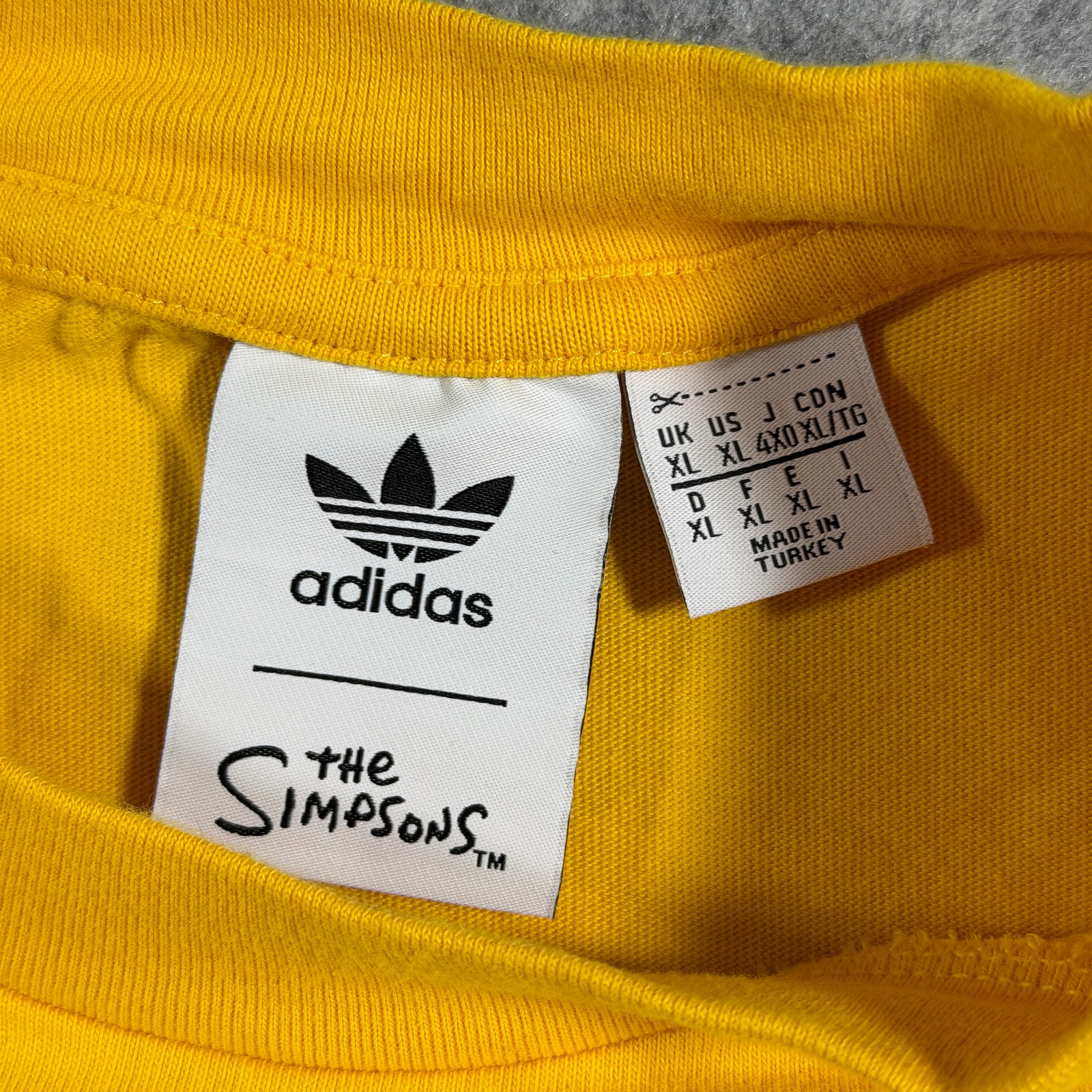 Adidas The Simpsons T Shirt Mens XL Yellow Donut Graphic Trefoil Logo Cartoon thumbnail 5