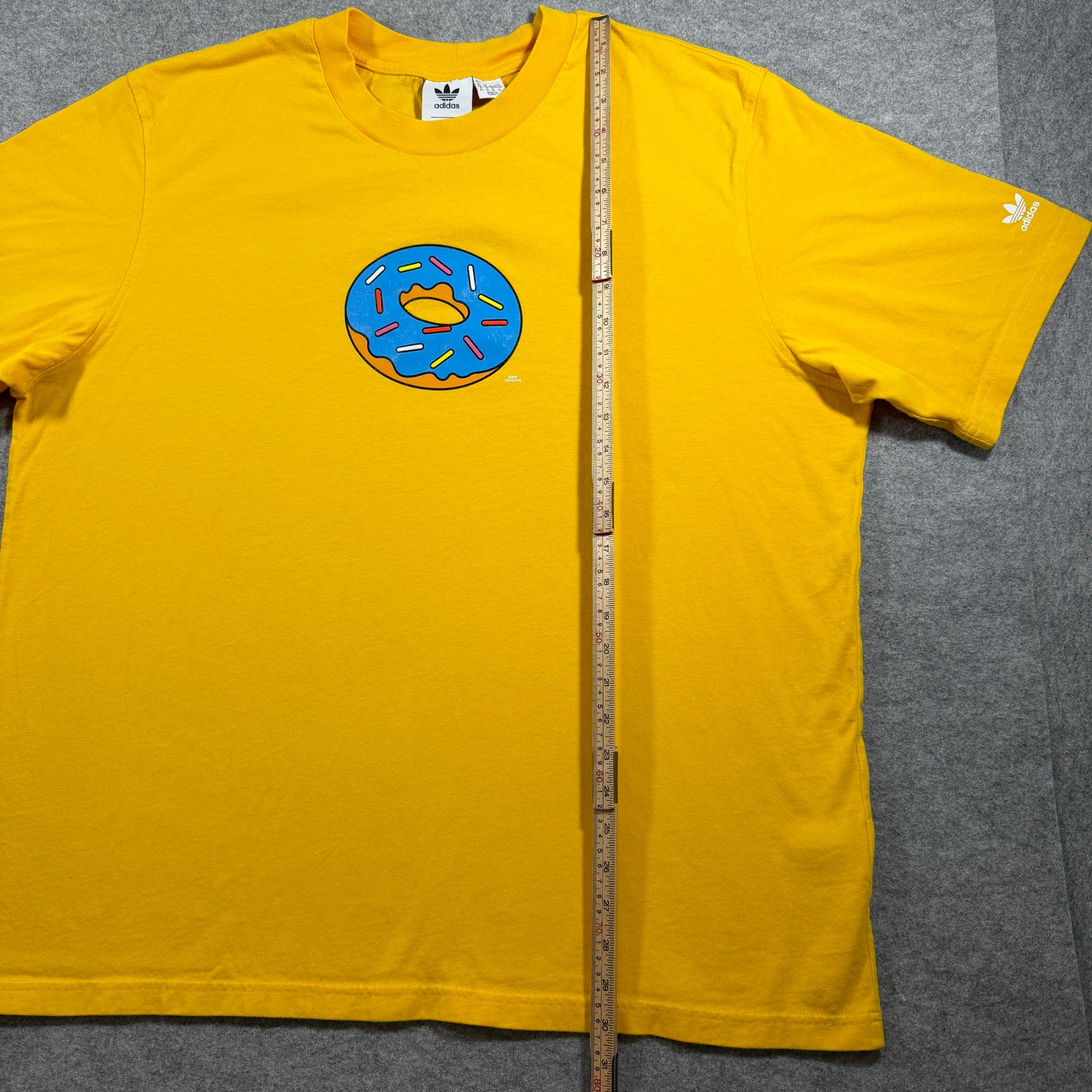 Adidas The Simpsons T Shirt Mens XL Yellow Donut Graphic Trefoil Logo Cartoon thumbnail 6