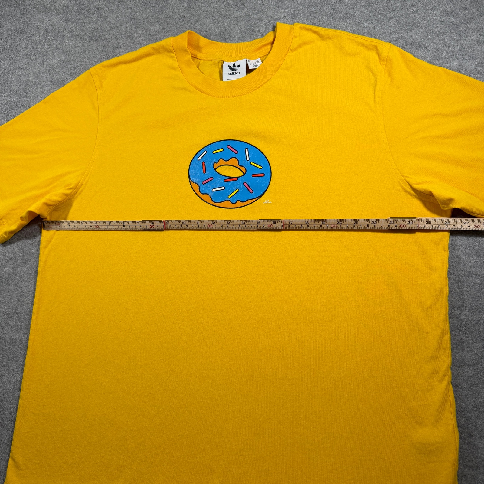 Adidas The Simpsons T Shirt Mens XL Yellow Donut Graphic Trefoil Logo Cartoon thumbnail 7