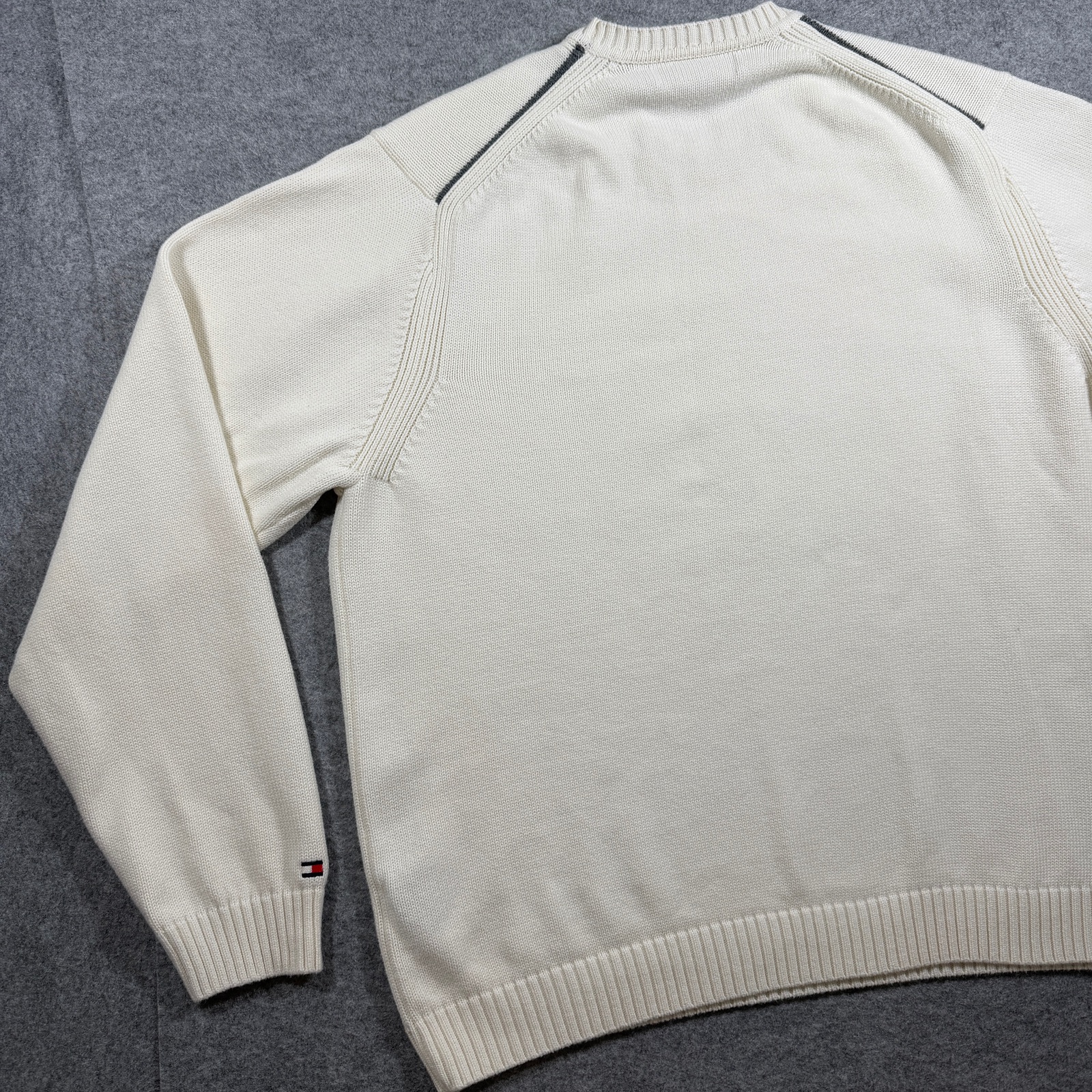 Tommy Hilfiger Heavyweight Knit Sweater Mens XL Cream Crewneck Flag Logo Preppy thumbnail 10