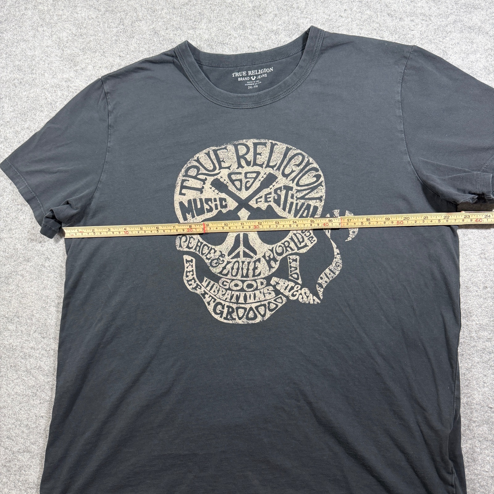 True Religion Y2K T Shirt Mens 2XL Black Skull Music Festival Graphic Made USA thumbnail 6