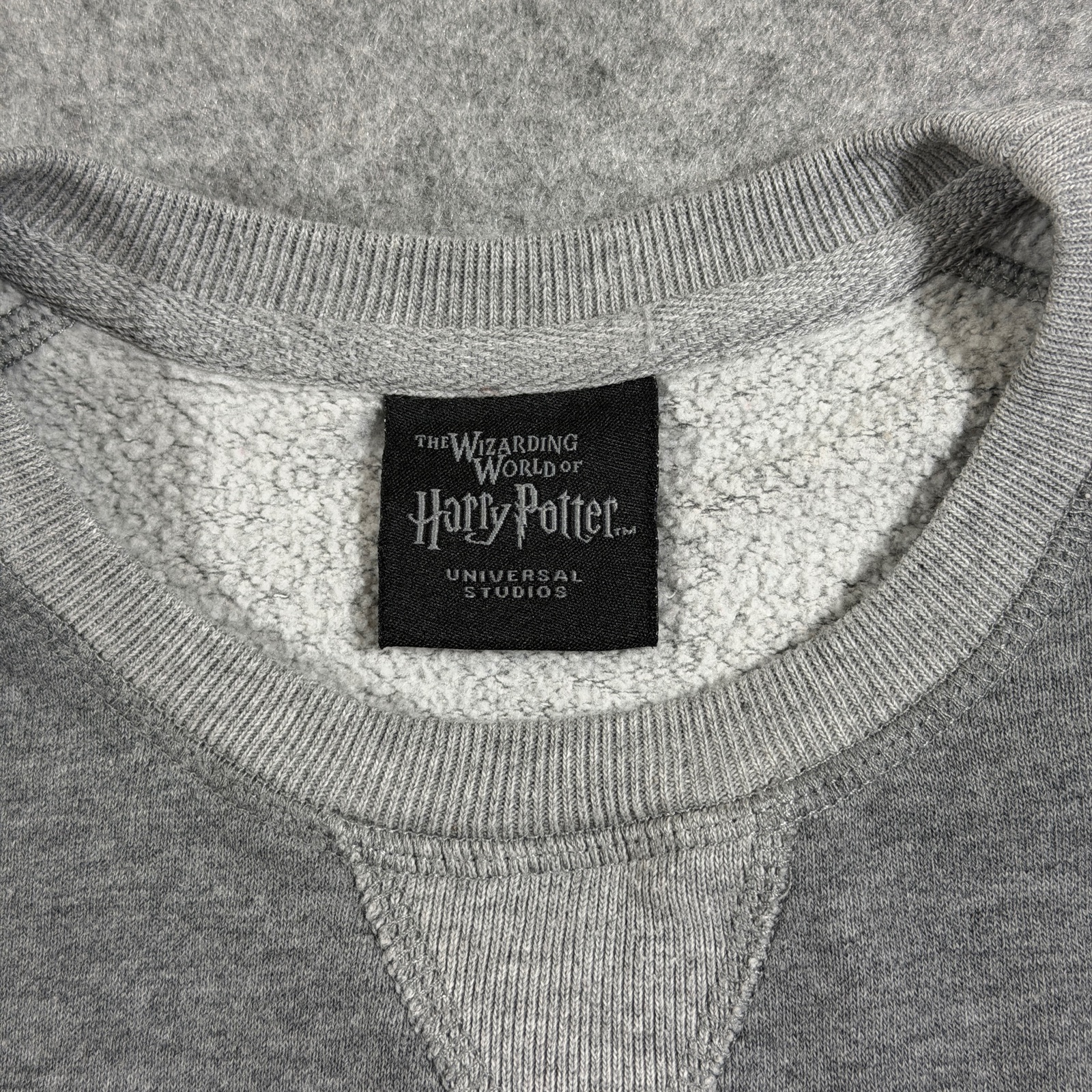 Harry Potter Slytherin Sweatshirt Mens S Gray Crewneck Crest Wizarding World thumbnail 6