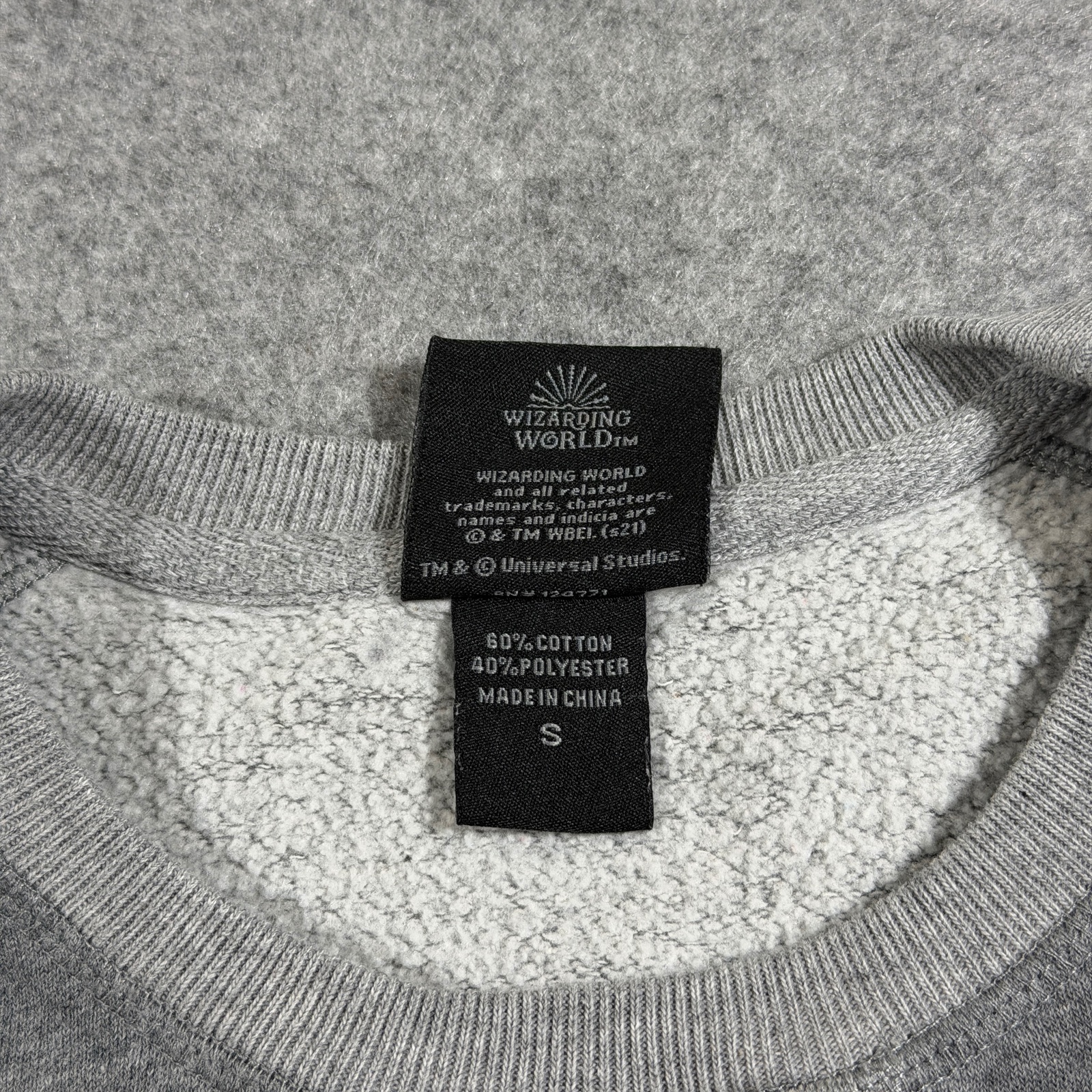 Harry Potter Slytherin Sweatshirt Mens S Gray Crewneck Crest Wizarding World thumbnail 11
