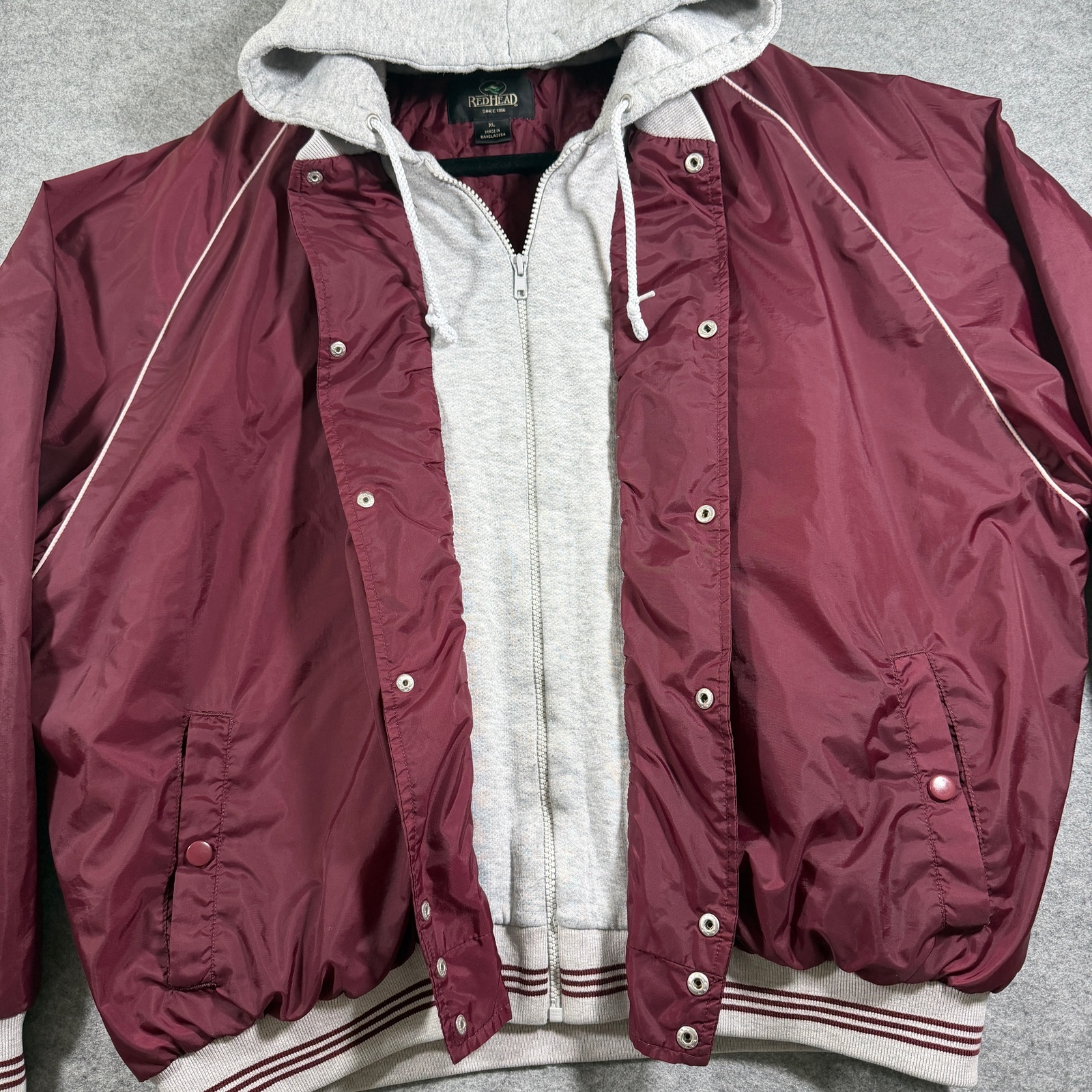 RedHead Quilted Varsity Jacket Mens XL Maroon Gray Hooded Snap Front Vintage 90s thumbnail 3