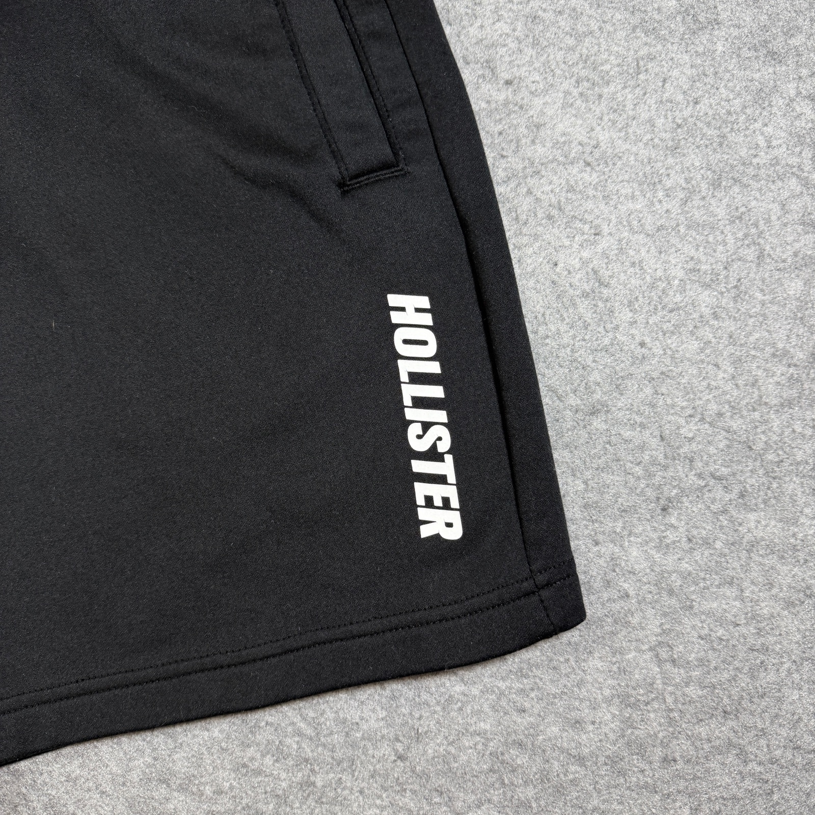 Hollister Sweat Shorts Mens L Black Logo Graphic Drawstring Athletic Lounge thumbnail 5