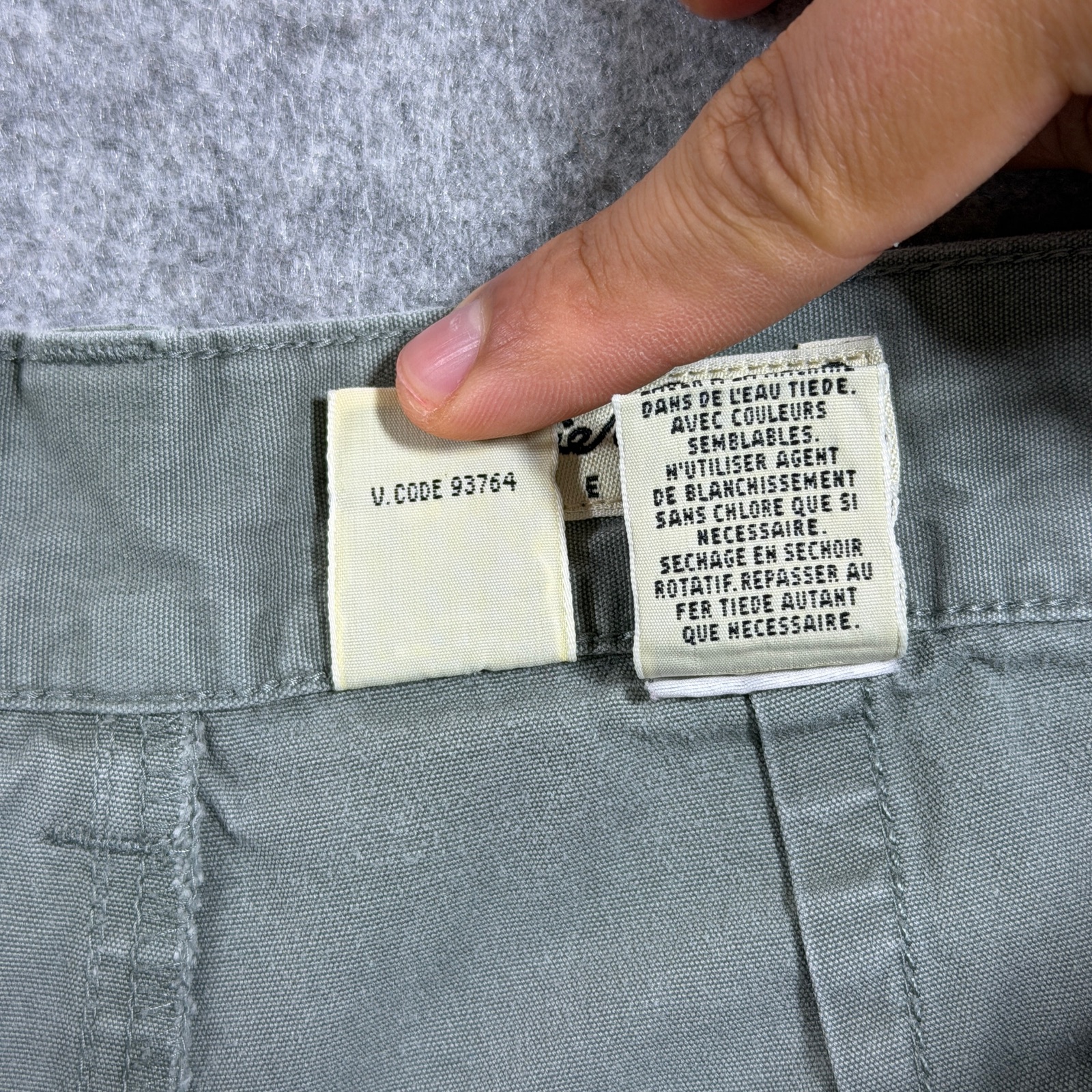 Vintage 90s Eddie Bauer Chino Shorts Womens 14 Olive Green Cotton Pleated Front thumbnail 9