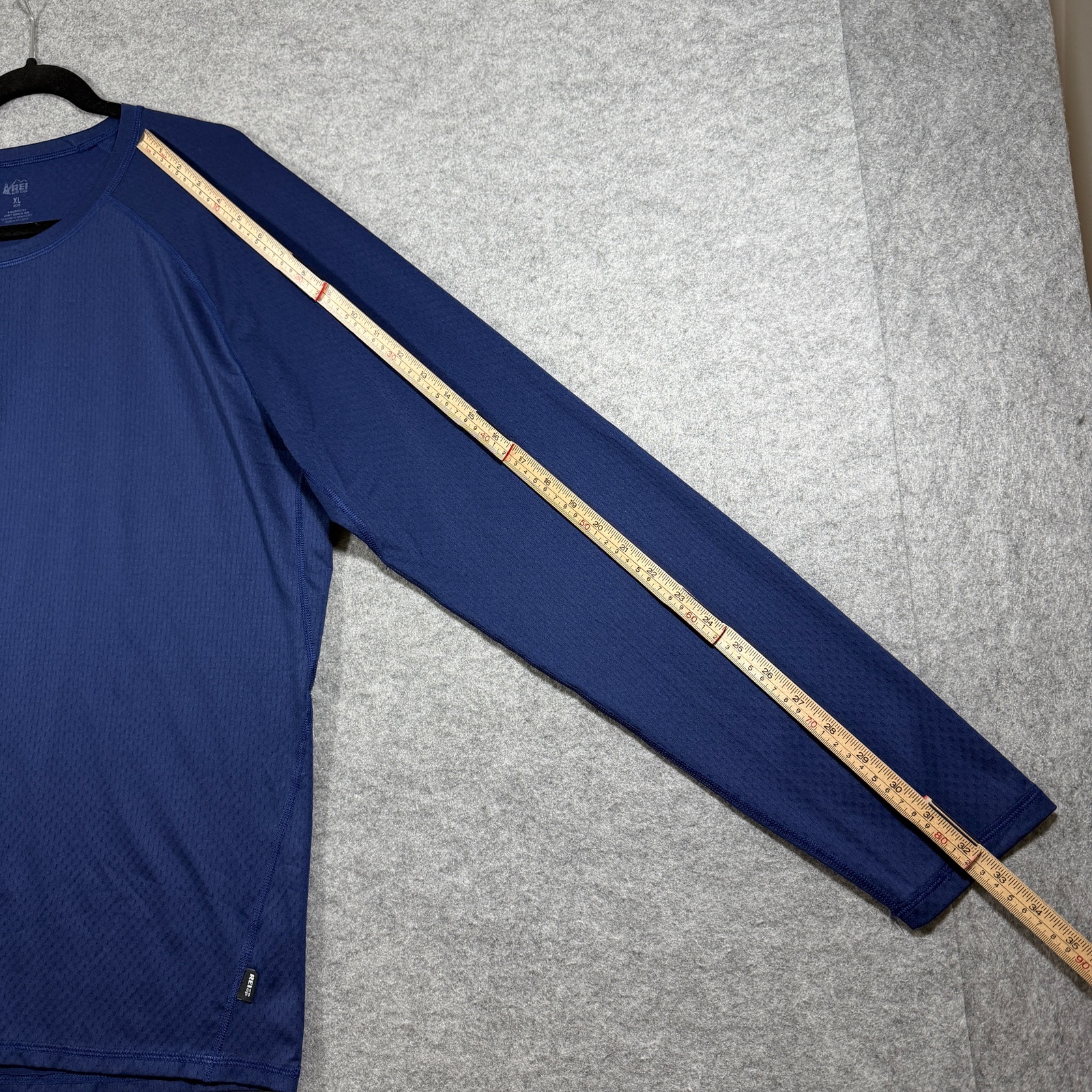 REI Long Sleeve Shirt Mens XL Blue Mesh Vented Raglan Crew Neck Hiking Outdoor thumbnail 8
