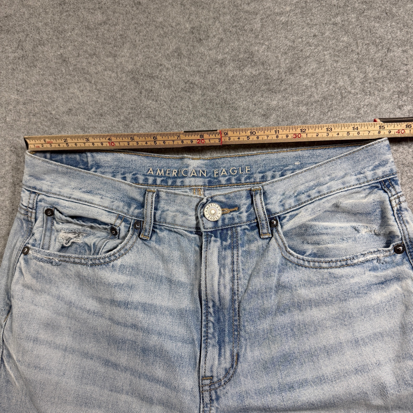 American Eagle 90s Boyfriend Jeans Womens 8 Regular Light Wash Stretch Denim thumbnail 6