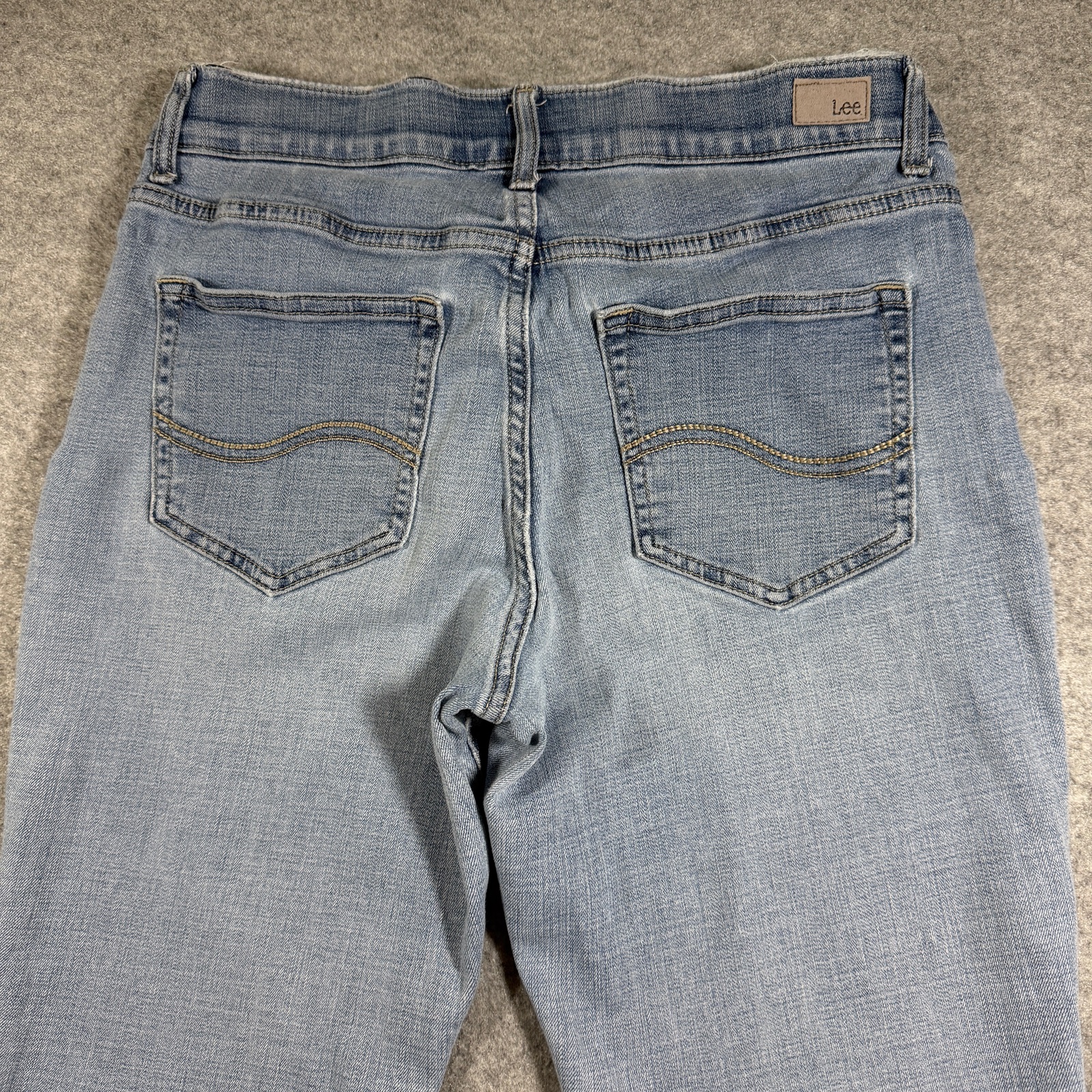 Lee Flex Motion Bootcut Jeans Womens 10 Medium Light Blue Wash Mid Rise Stretch thumbnail 2