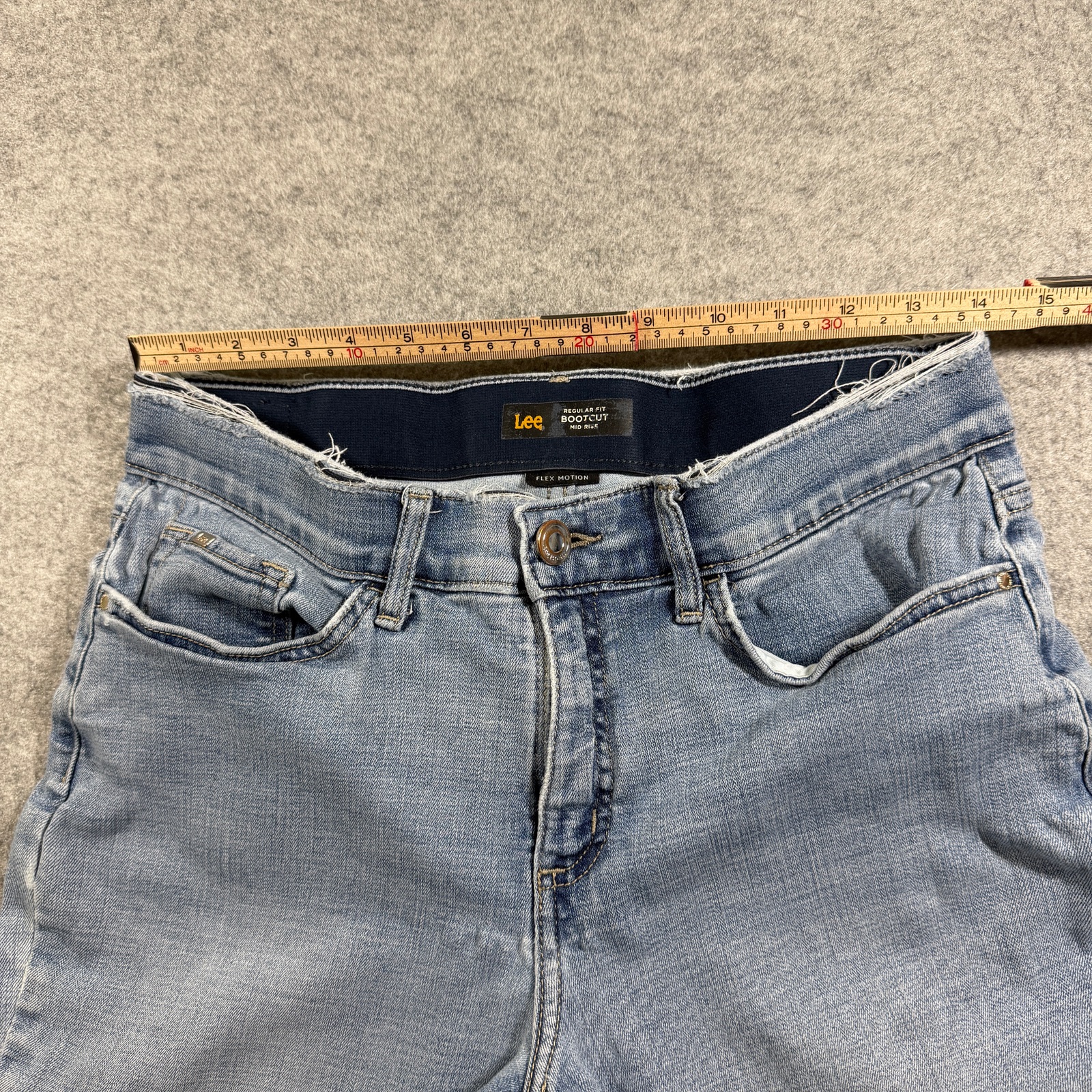 Lee Flex Motion Bootcut Jeans Womens 10 Medium Light Blue Wash Mid Rise Stretch thumbnail 6