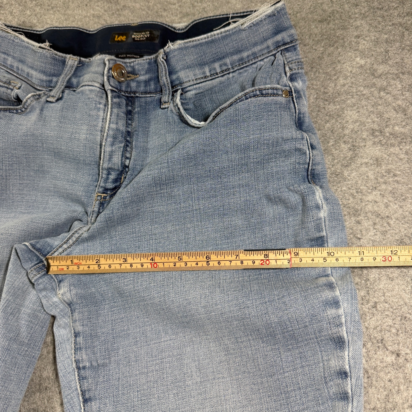 Lee Flex Motion Bootcut Jeans Womens 10 Medium Light Blue Wash Mid Rise Stretch thumbnail 8