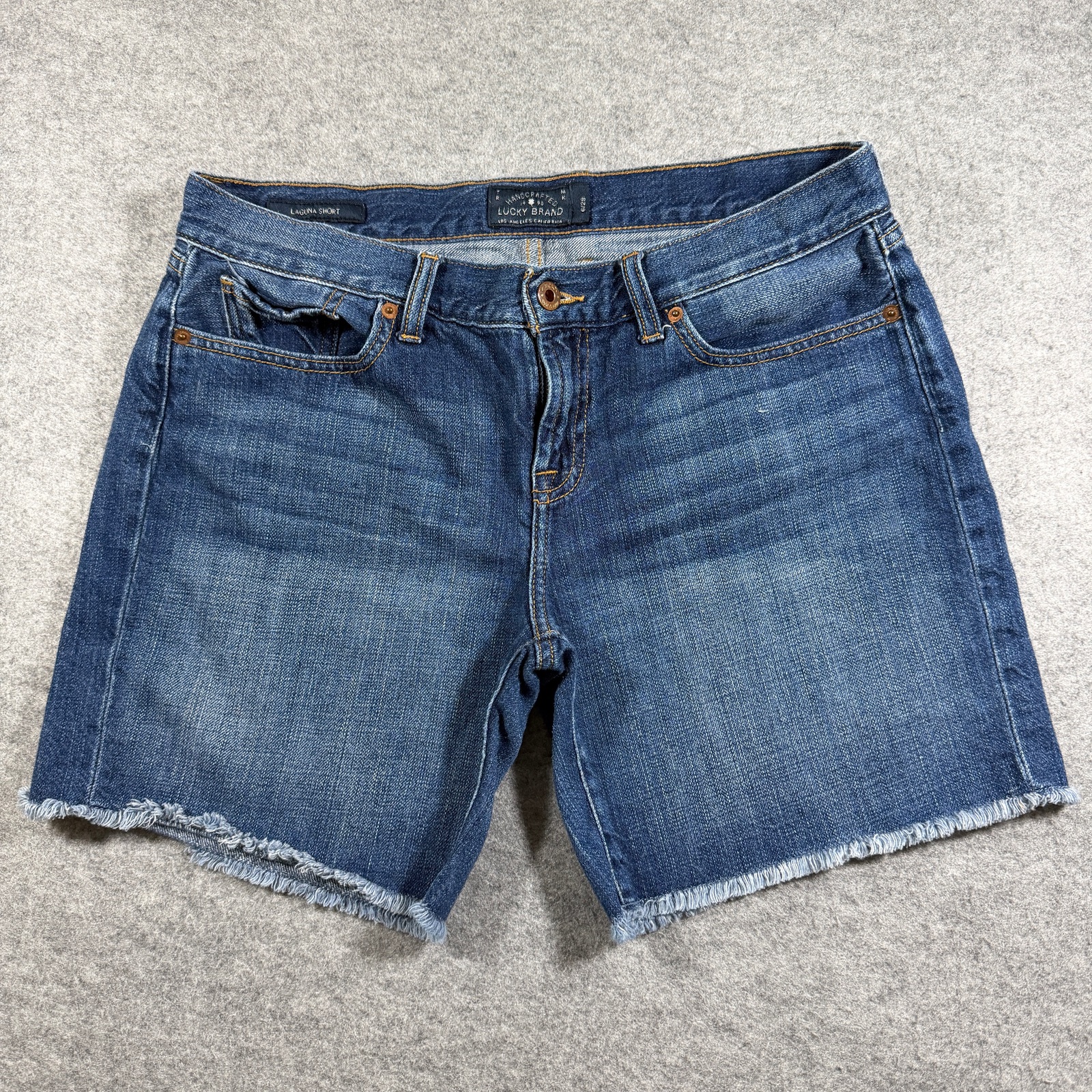 Lucky Brand Laguna Shorts Womens 6/28 Blue Denim Cut Off Frayed Hem 5 Pocket