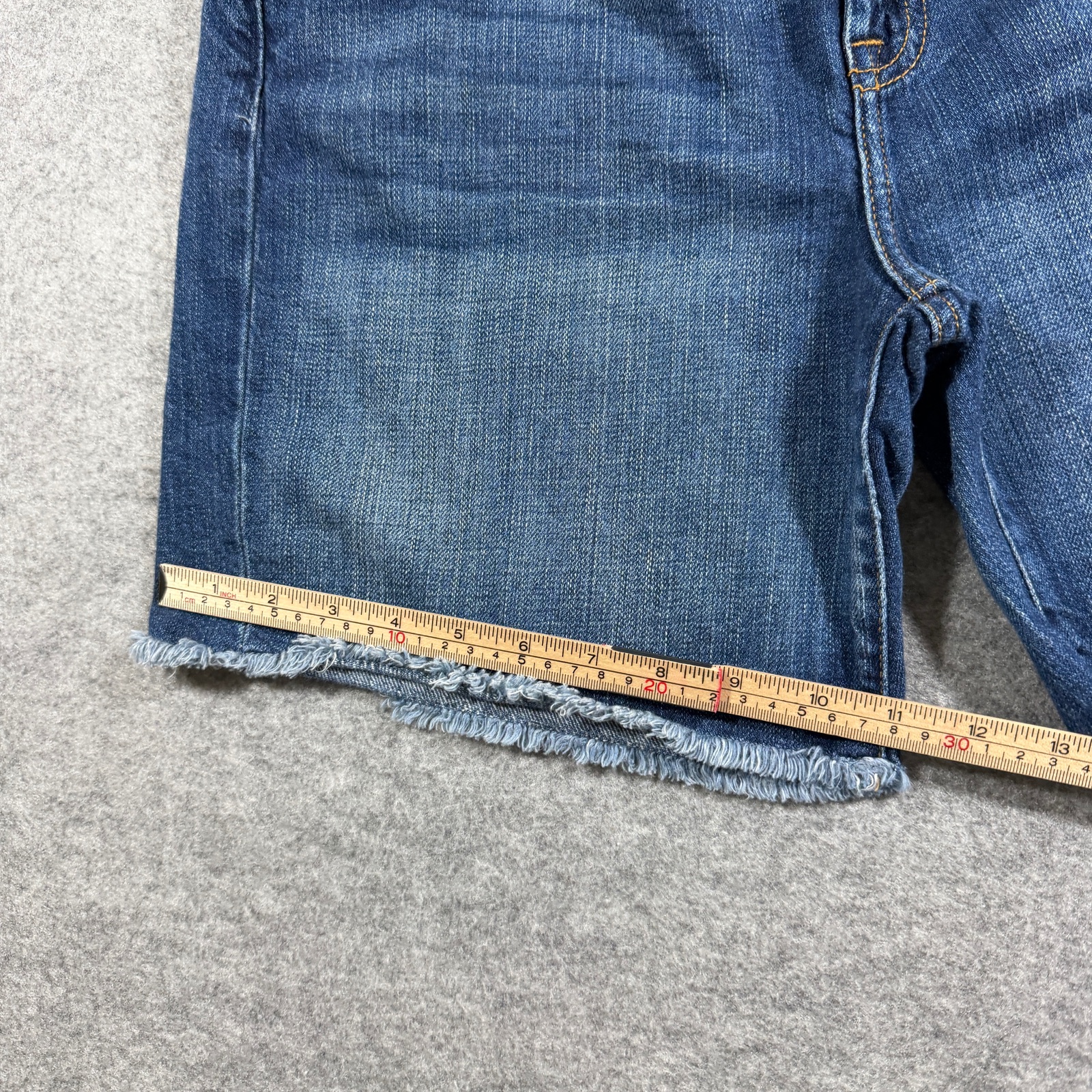 Lucky Brand Laguna Shorts Womens 6/28 Blue Denim Cut Off Frayed Hem 5 Pocket thumbnail 9
