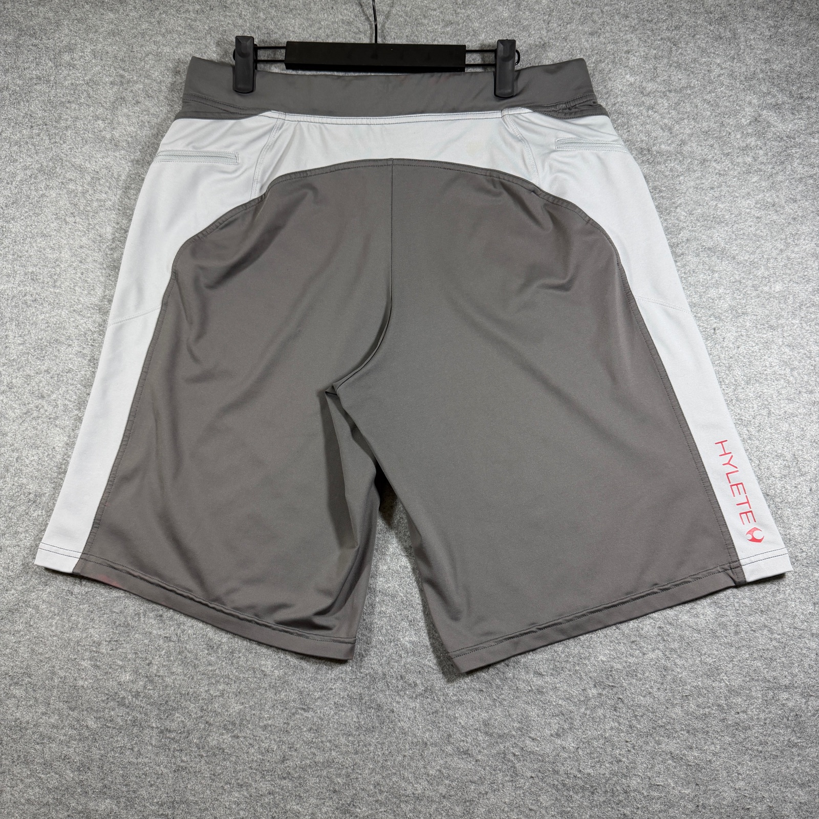 Hylete Athletic Shorts Mens L Gray White Zip Pocket Workout Training Drawstring thumbnail 3