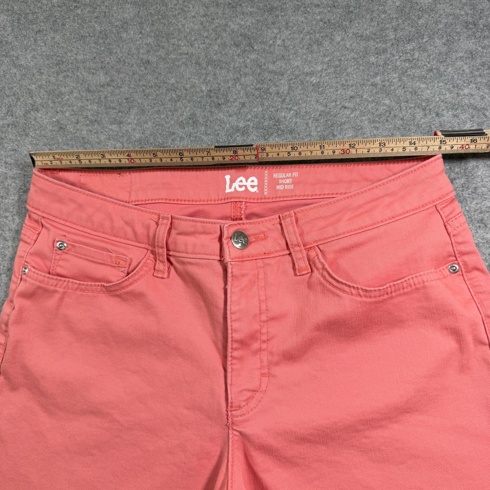 Lee Shorts Womens 10M Coral Salmon Pink Mid Rise Regular Fit Cotton Stretch thumbnail 6