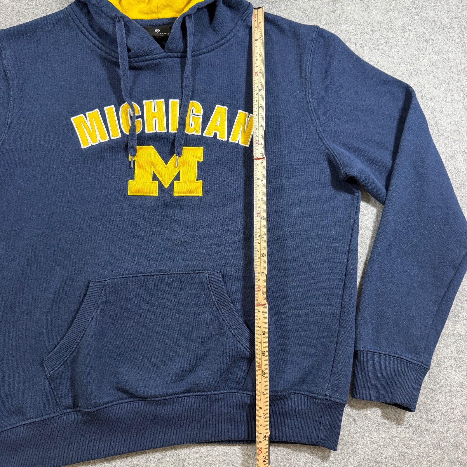Michigan Wolverines Hoodie Womens L Navy Embroidered Fleece Pullover NCAA Sports thumbnail 6