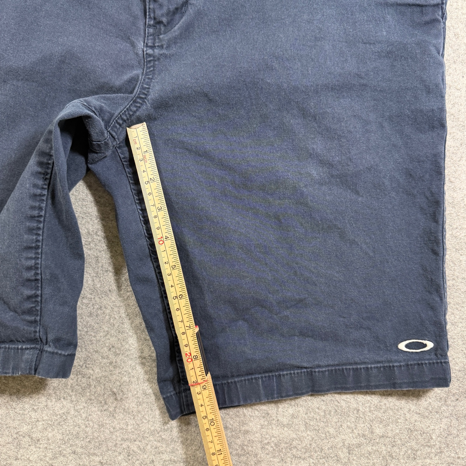 Oakley Chino Shorts Mens 34 Navy Blue Cotton Stretch Golf Preppy Casual thumbnail 7