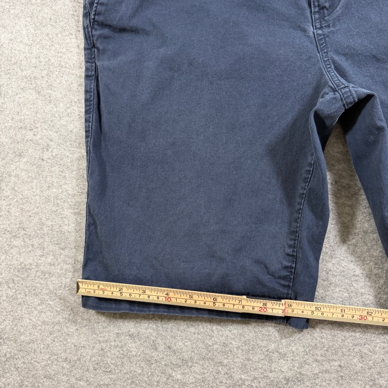 Oakley Chino Shorts Mens 34 Navy Blue Cotton Stretch Golf Preppy Casual thumbnail 9