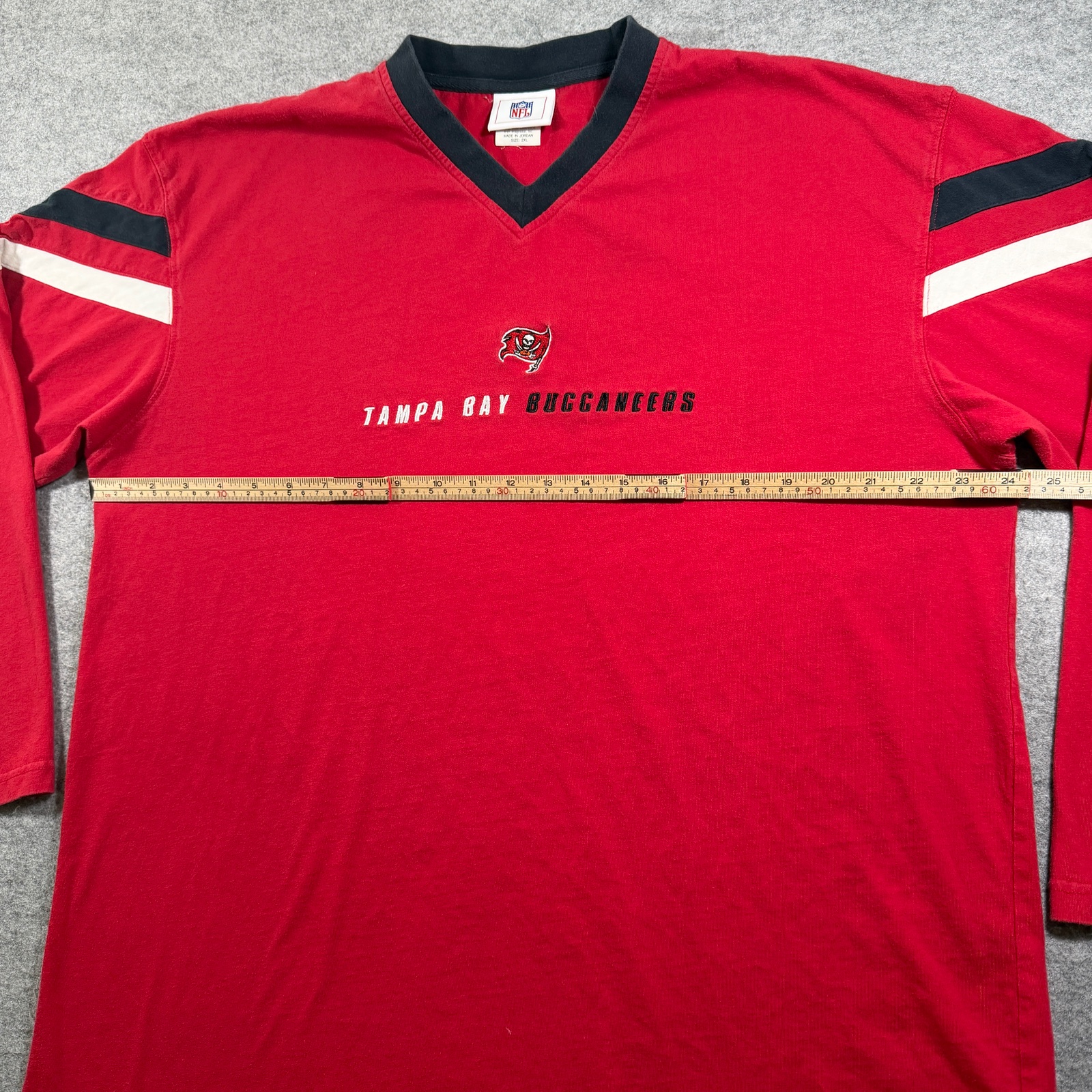 Vintage Y2K NFL Pro Line Buccaneers Shirt Mens 2XL Red V-Neck Long Sleeve Cotton thumbnail 5