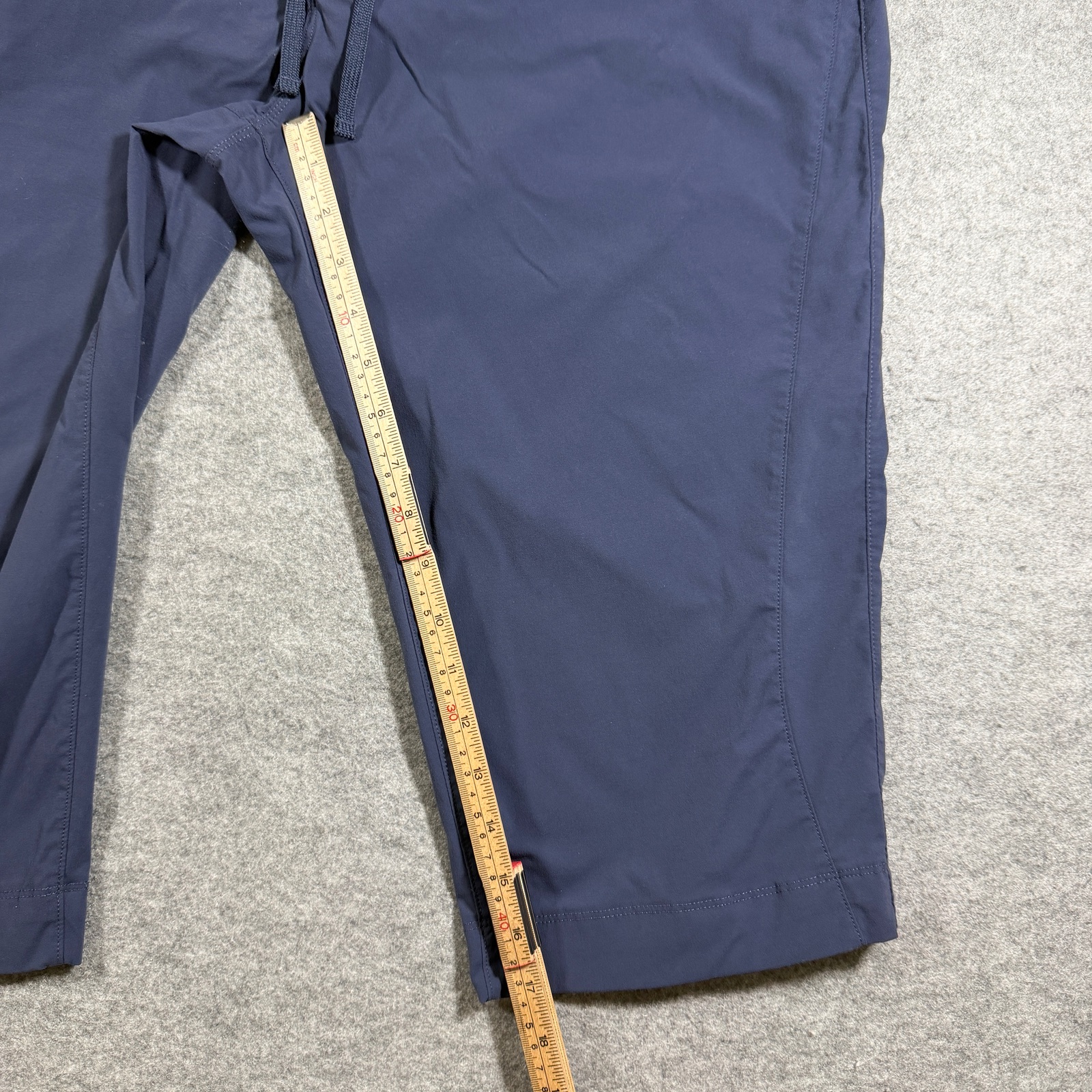 Columbia Capri Pants Active Womens 16 Navy Lightweight Outdoor Hiking Drawstring thumbnail 6