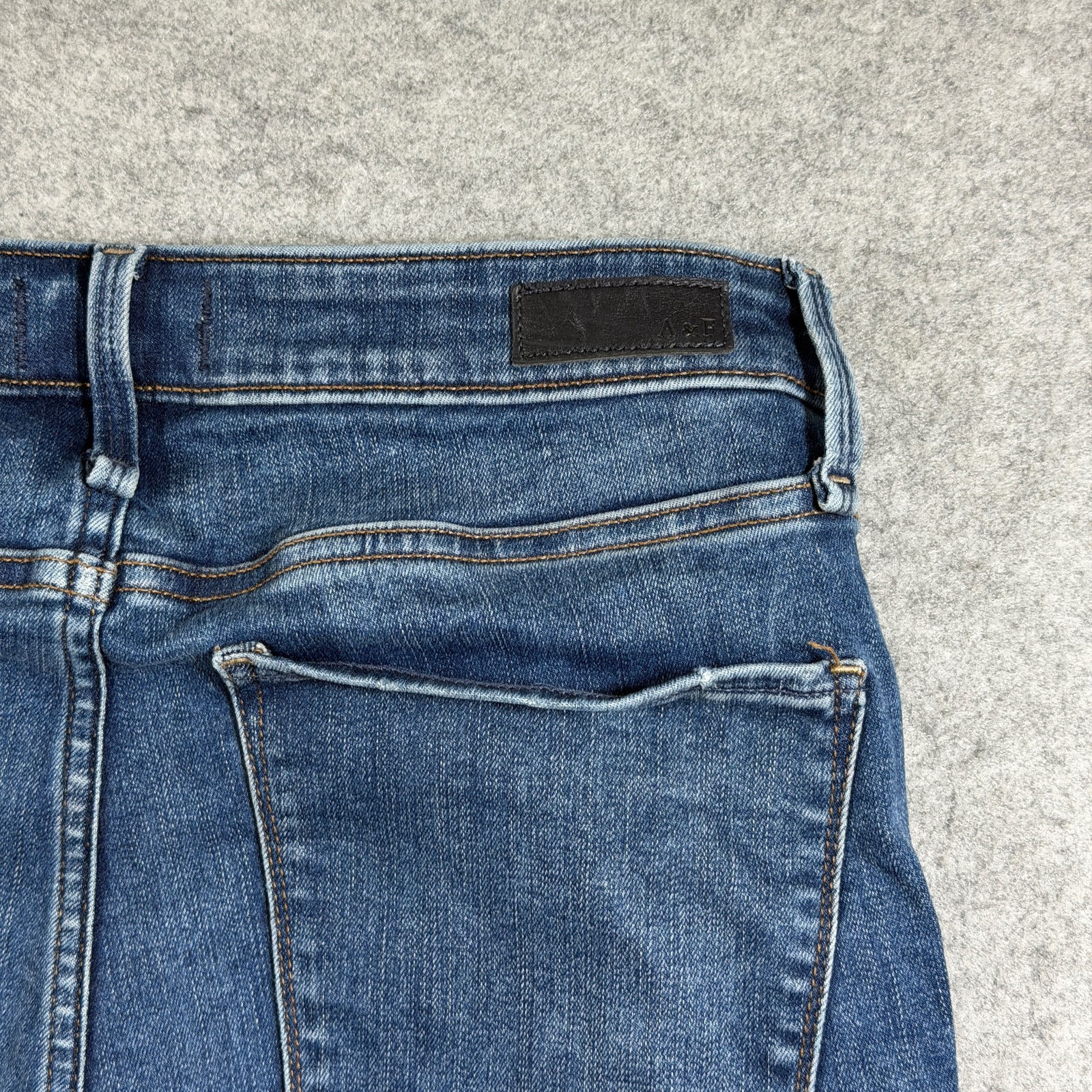 Abercrombie & Fitch Simone Jeans Womens 28 Blue Wash High Rise Ankle Distressed thumbnail 4