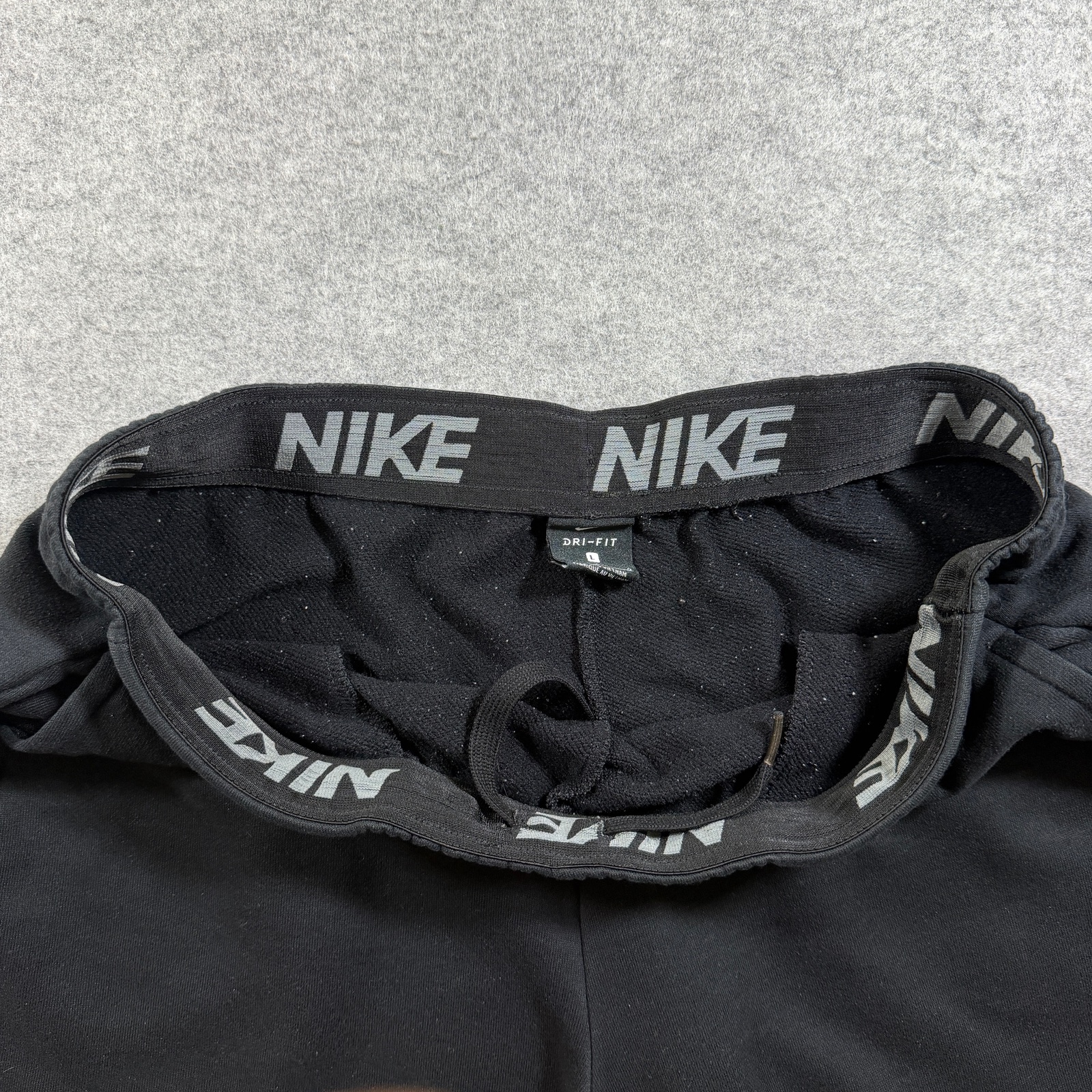 Nike Fleece Dri-Fit Sweat Shorts Mens L Black Logo Drawstring Athletic Lounge thumbnail 4