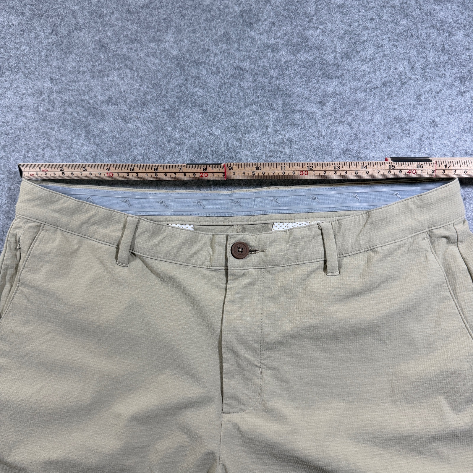 Tommy Bahama Golf Shorts Mens 36 Khaki Stretch Flat Front Preppy Shirt Gripper thumbnail 6