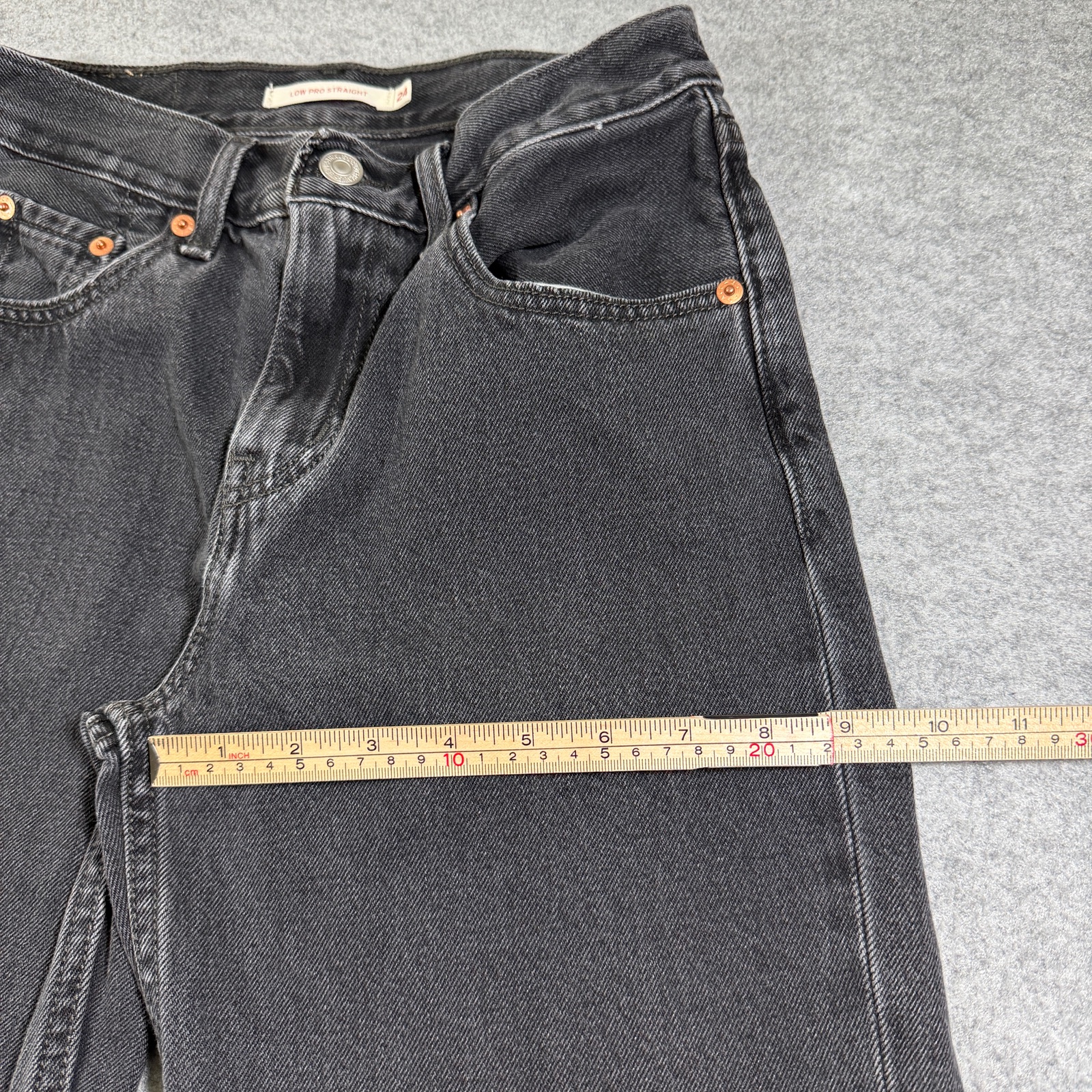 Levi's Low Pro Straight Jeans Womens 24 Black Faded Wash Denim Red Tab High Rise thumbnail 8