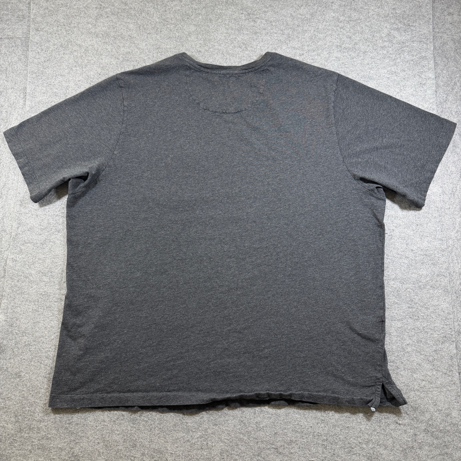 Tommy Bahama Pocket T Shirt Mens 2XLB Gray Marlin Logo Pima Preppy Casual thumbnail 2