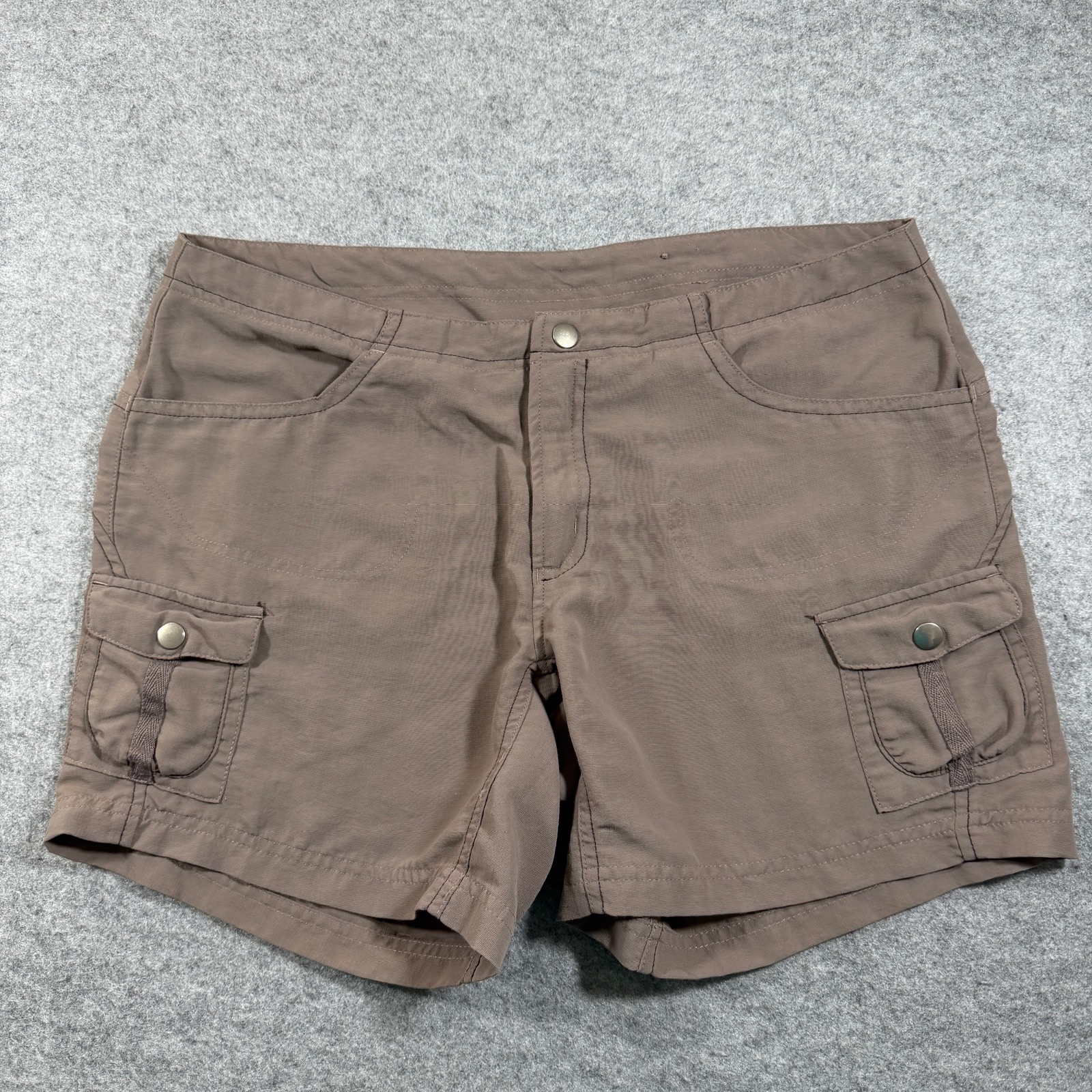 Magellan Cargo Shorts Womens 10 Taupe Brown Snap and Zip Pockets Hiking Outdoor