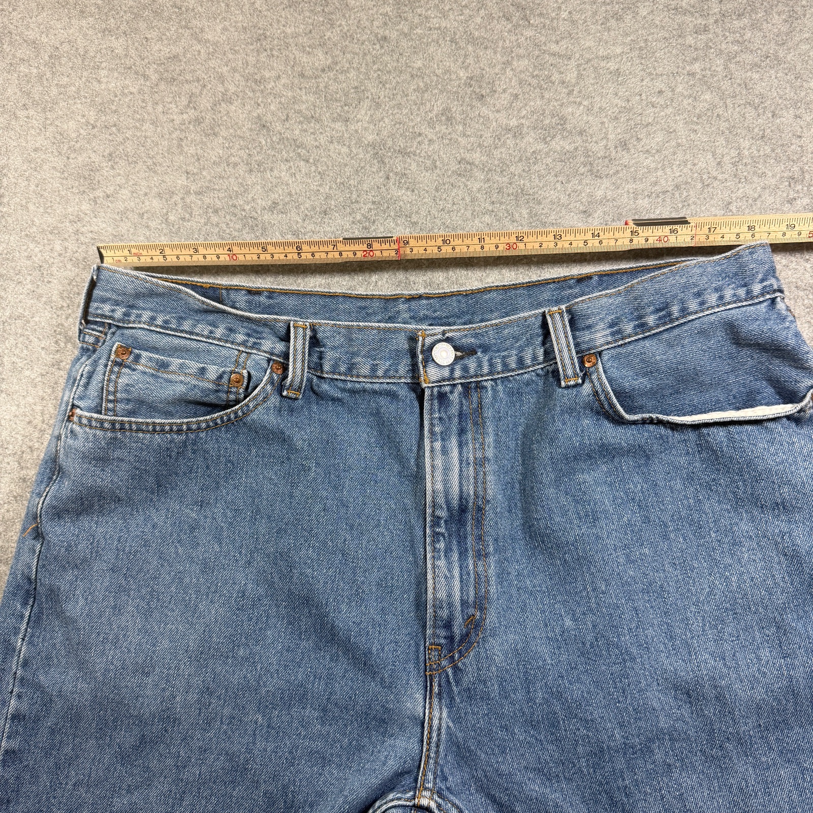 Levi's 501 Jeans Mens 40x32 Medium Blue Wash Straight Loose Fit Red Tab Denim thumbnail 6