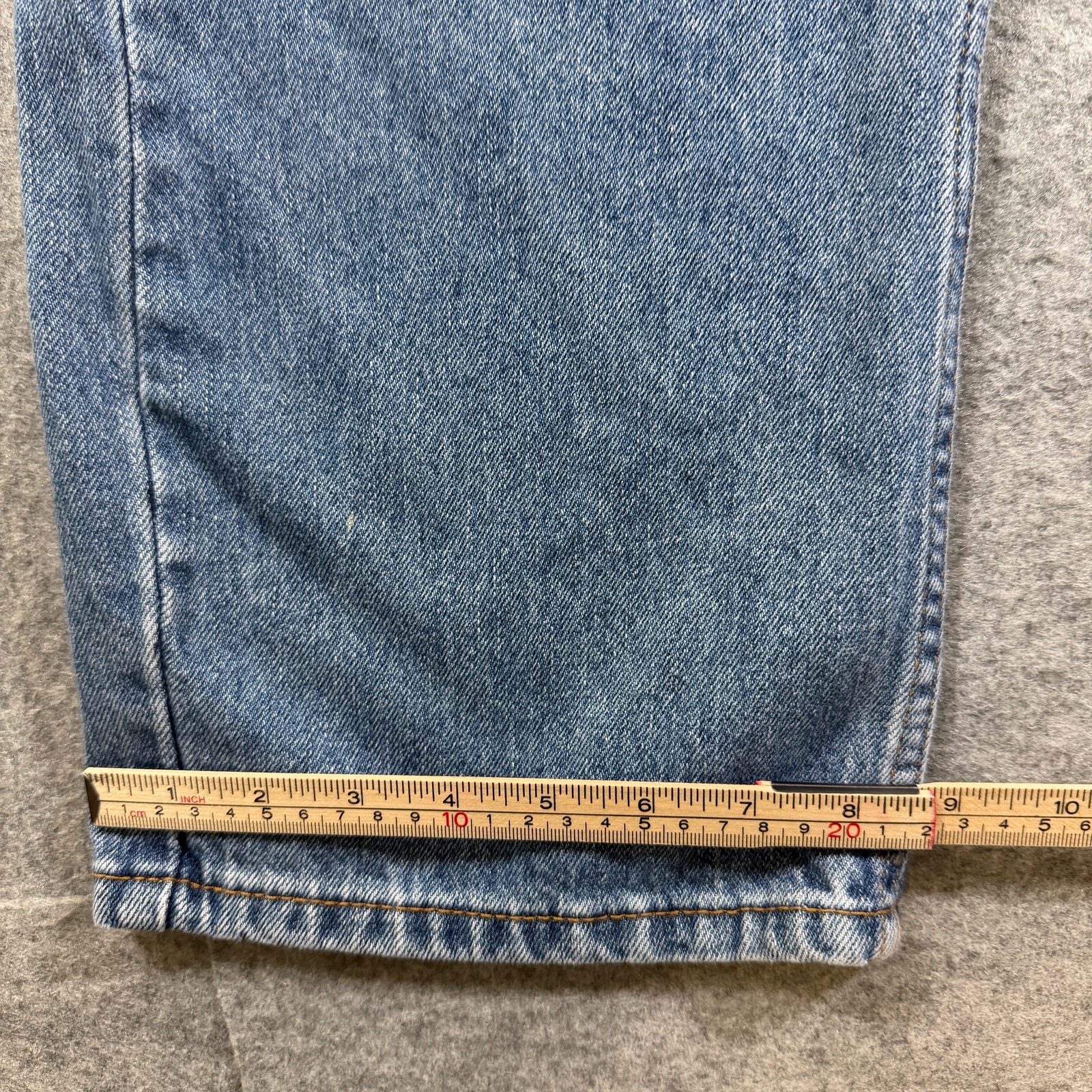 Levi's 501 Jeans Mens 40x32 Medium Blue Wash Straight Loose Fit Red Tab Denim thumbnail 9