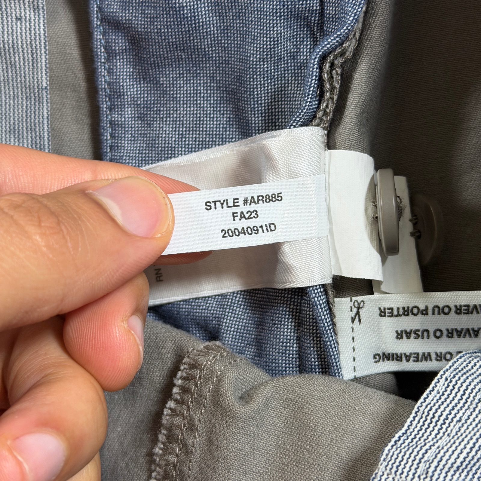 J. Crew Chino Pants Mens 31x32 Khaki Slim Fit Flat Front Cuffed Preppy Casual thumbnail 11