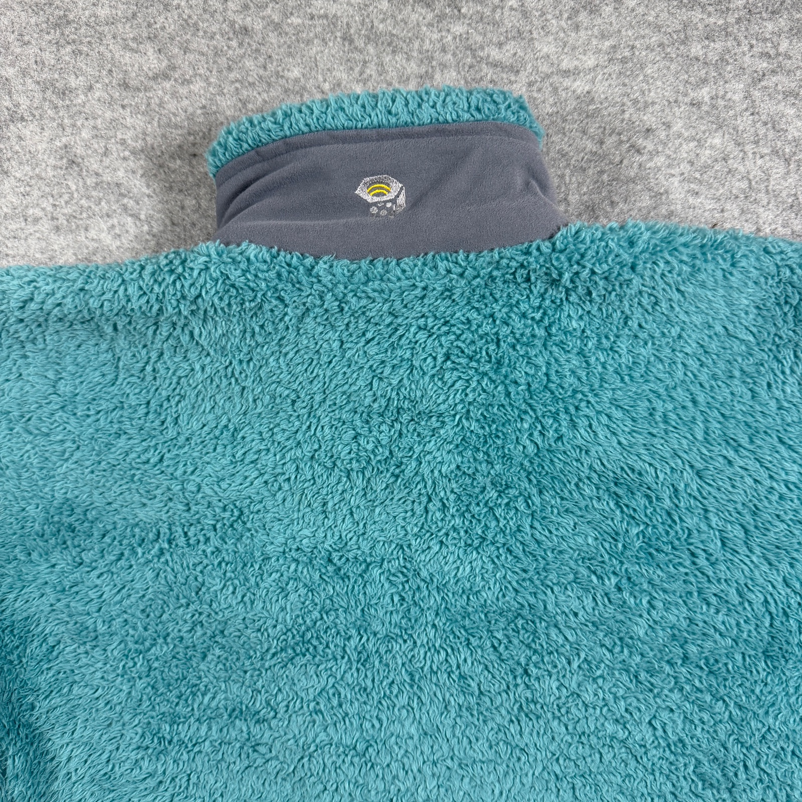 Mountain Hardwear Fleece Jacket Womens M Teal High Pile Zip Pockets Outdoor thumbnail 3