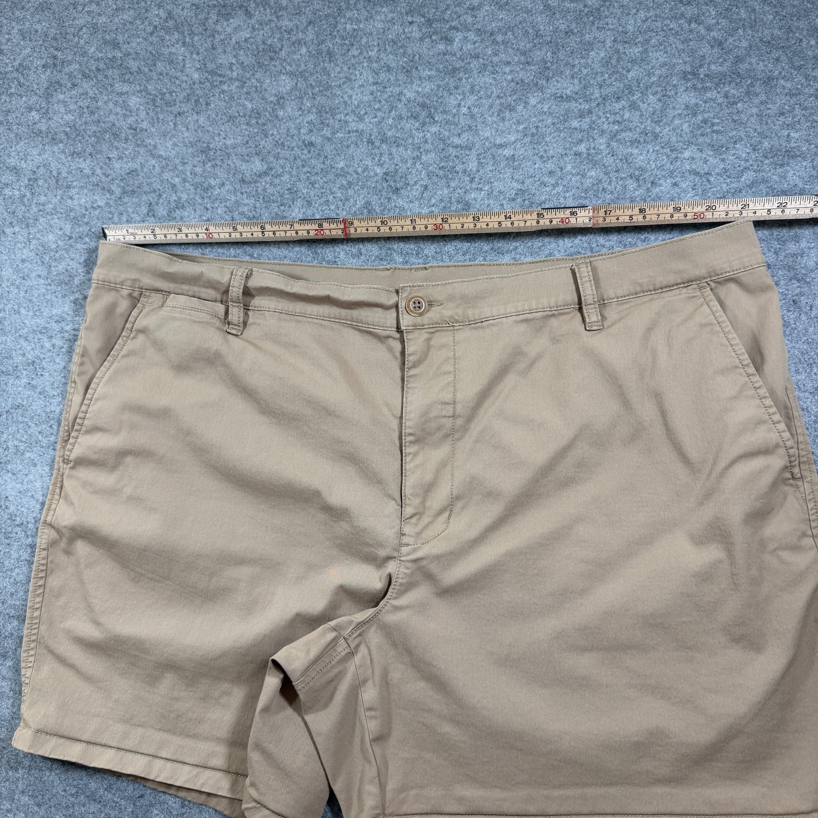 L.L.Bean Chino Shorts Mens 44 Khaki Stretch Flat Front Classic Fit Casual Preppy thumbnail 5