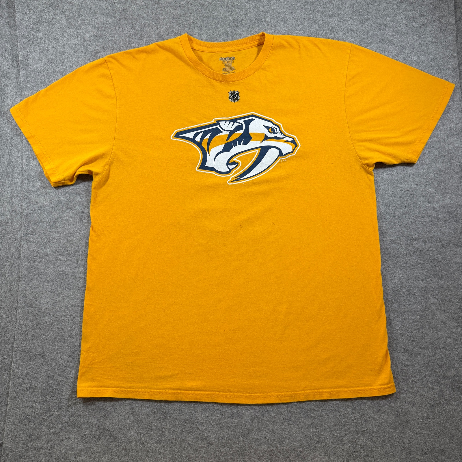 Reebok Nashville Predators T Shirt Mens XL Gold NHL Logo Graphic Hockey Forsberg
