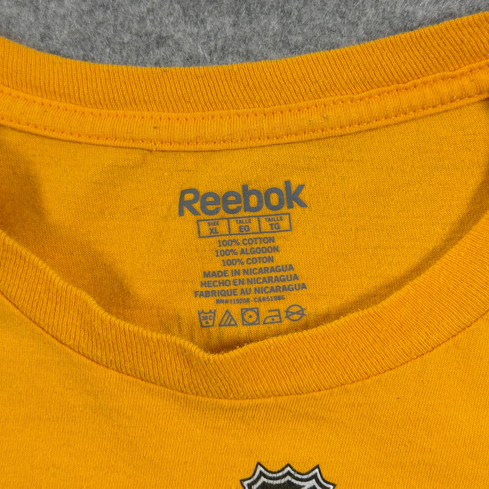 Reebok Nashville Predators T Shirt Mens XL Gold NHL Logo Graphic Hockey Forsberg thumbnail 5