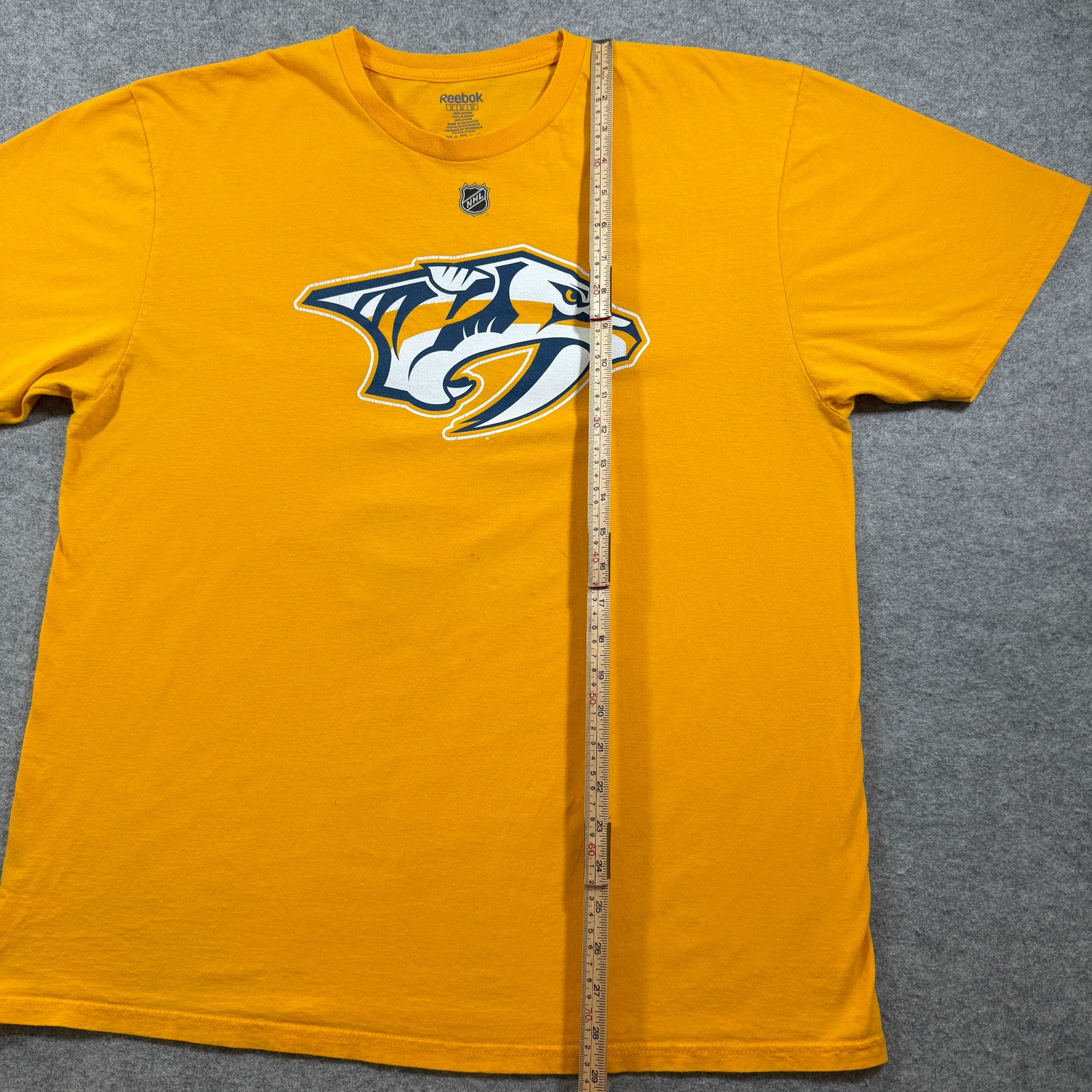 Reebok Nashville Predators T Shirt Mens XL Gold NHL Logo Graphic Hockey Forsberg thumbnail 7