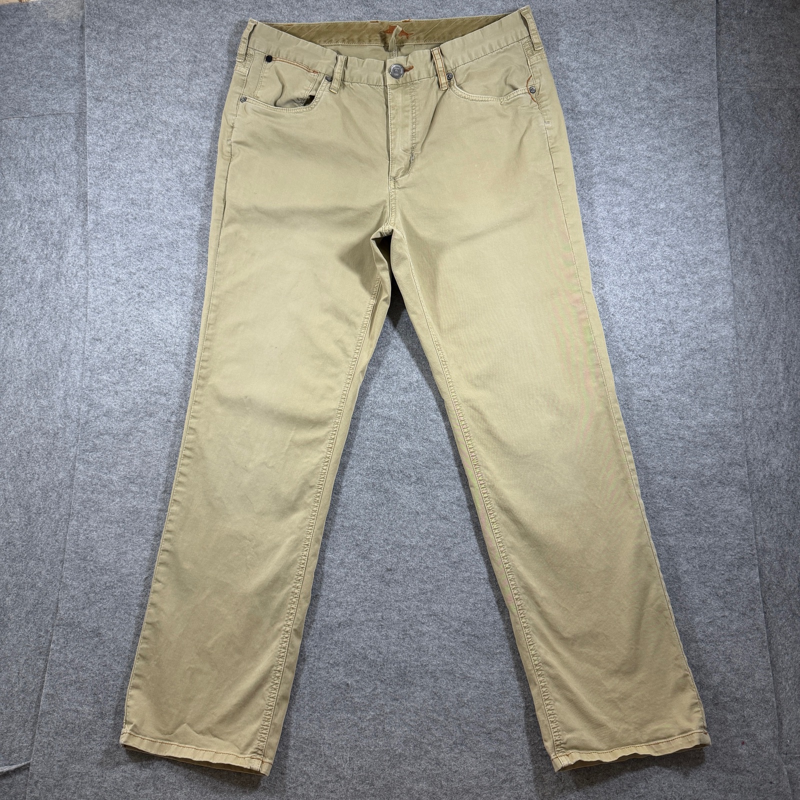 Tommy Bahama Pants Mens 34x30 Khaki Straight Leg Five Pocket Marlin Casual