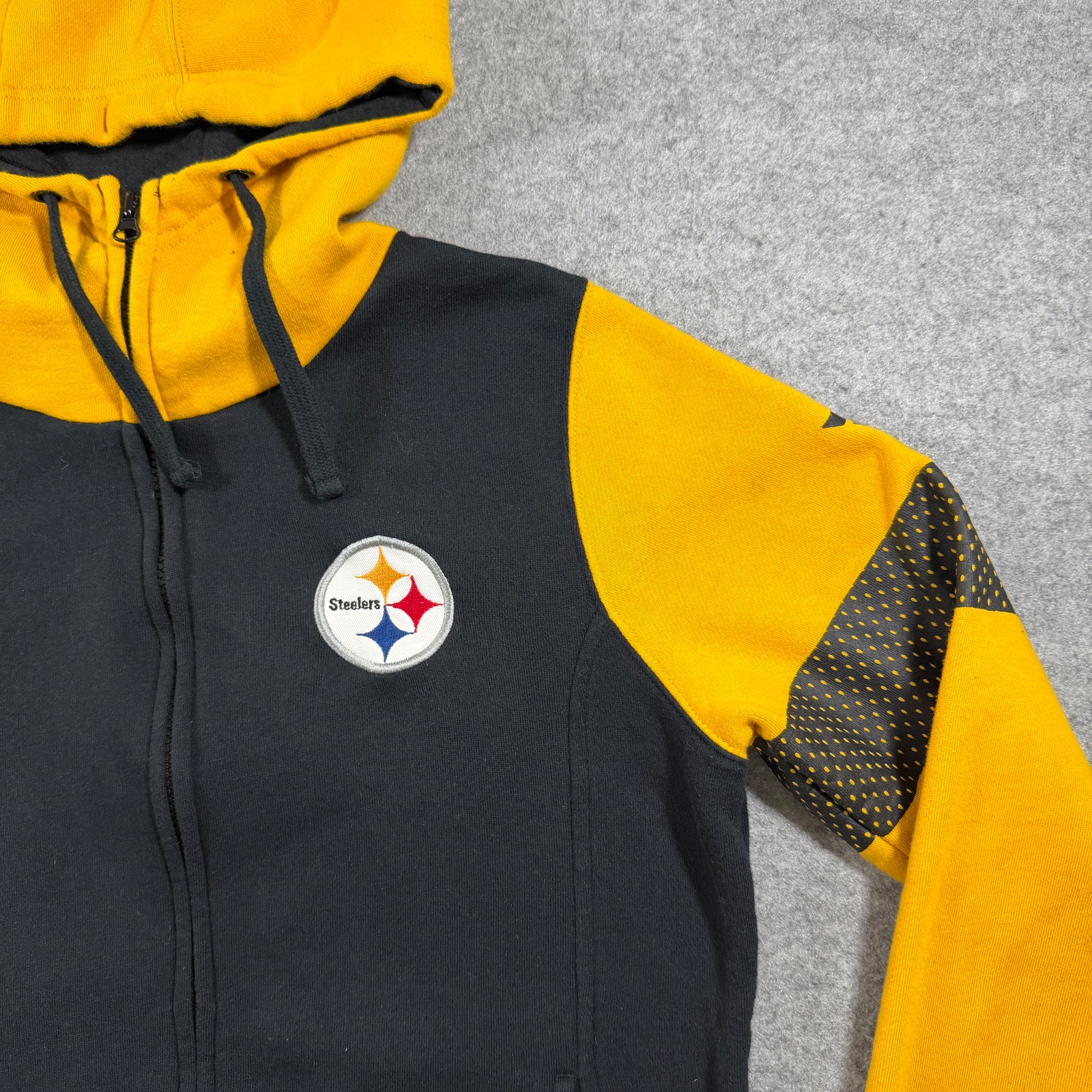 NFL Team Apparel Pittsburgh Steelers Full Zip Hoodie Womens S Black Gold Fleece thumbnail 3