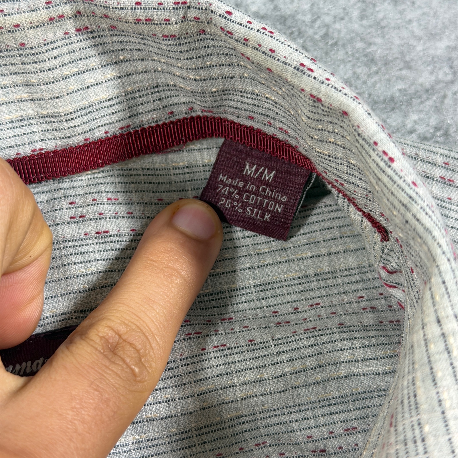 Vintage Tommy Bahama Silk Shirt Mens M Gray Long Sleeve Button Up Textured Beach thumbnail 4