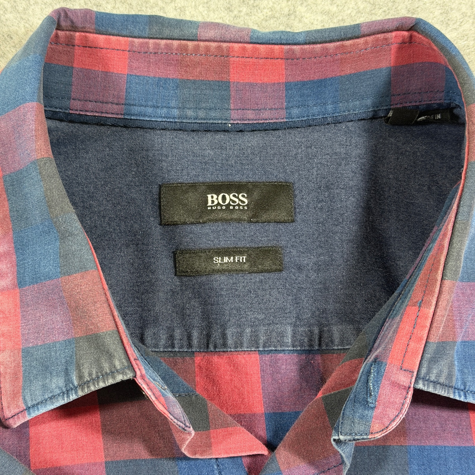 Hugo Boss Button Down Shirt Mens L Red Navy Plaid Slim Fit Long Sleeve Cotton thumbnail 4
