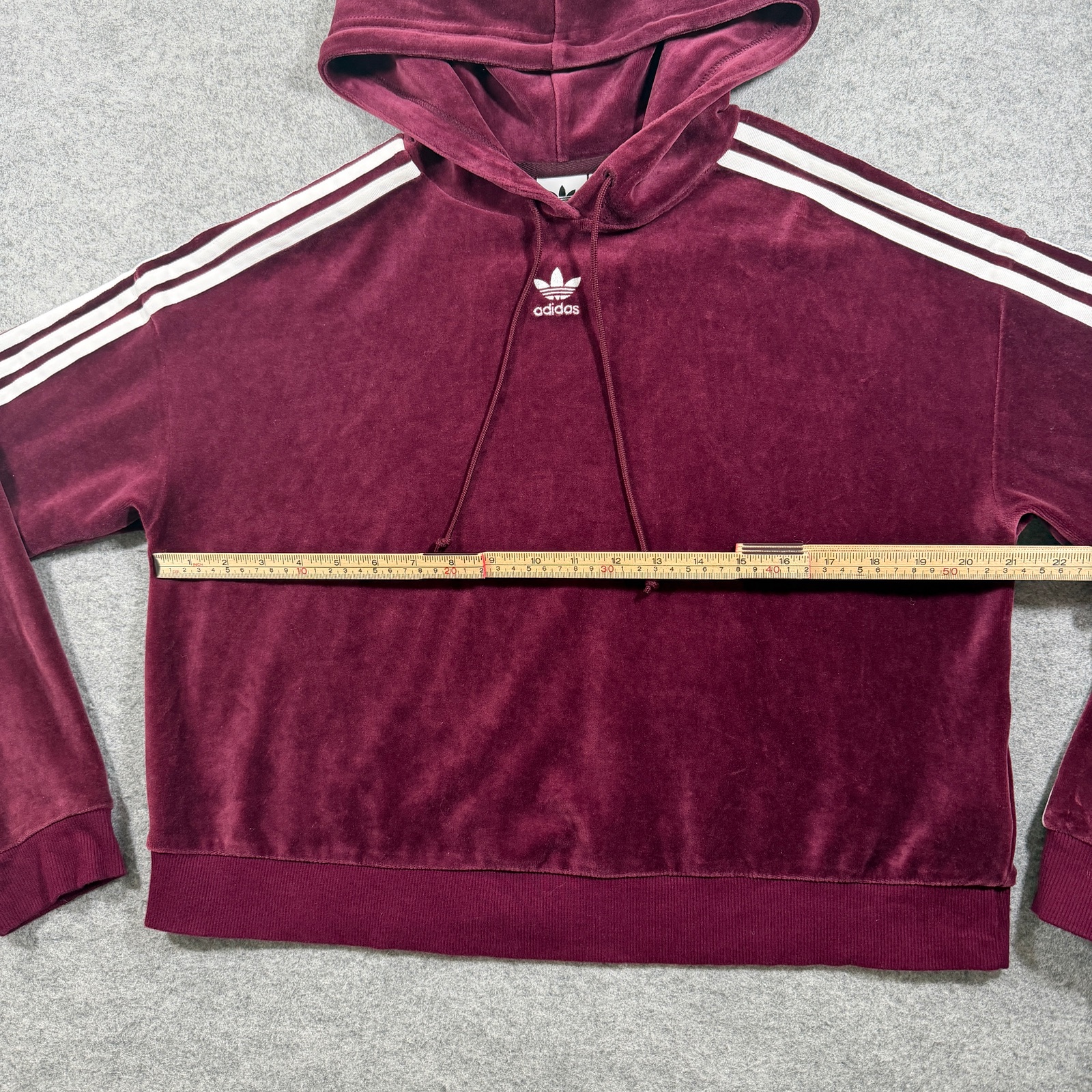 Adidas Trefoil Hoodie Womens S Maroon Velour Cropped Fit Hooded Streetwear thumbnail 7