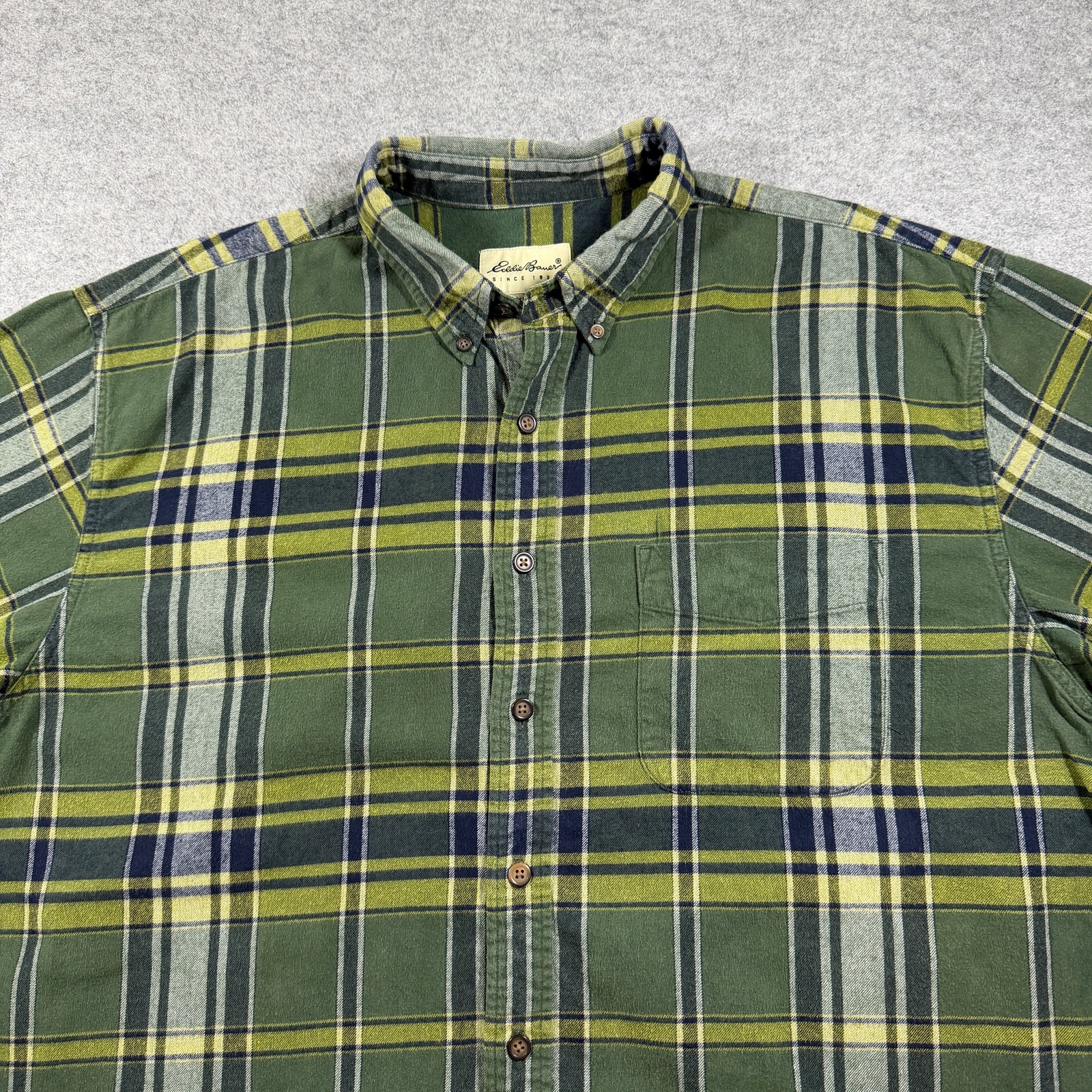 Eddie Bauer Flannel Shirt Mens XL Green Plaid Button Down Vintage Workwear thumbnail 4