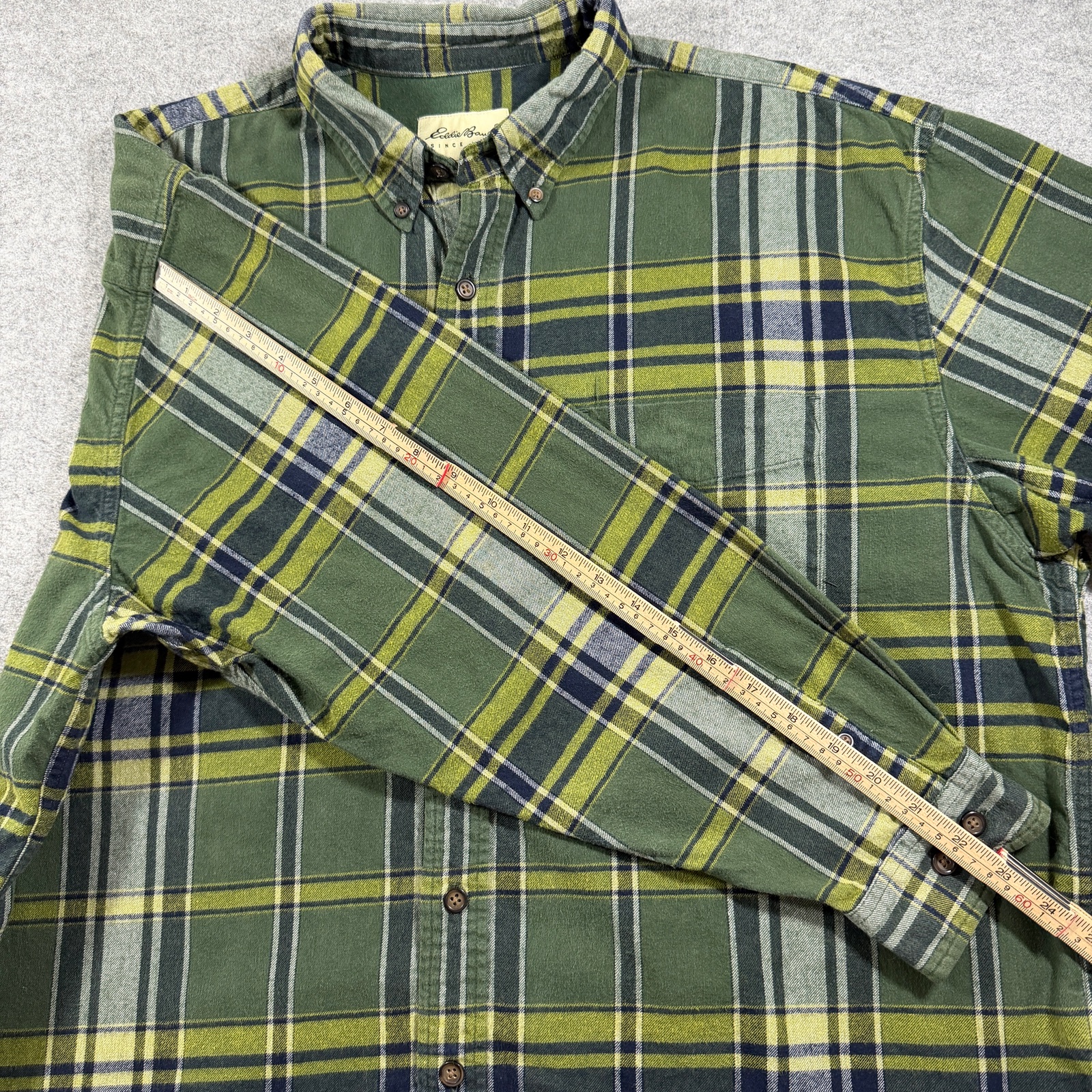 Eddie Bauer Flannel Shirt Mens XL Green Plaid Button Down Vintage Workwear thumbnail 7